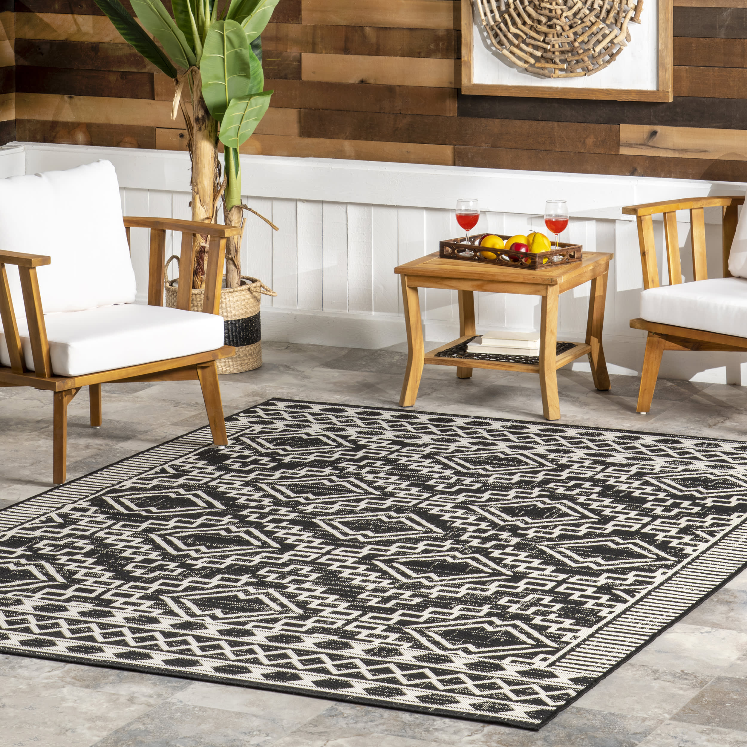 Moroccan Diamond Indoor/Outdoor Rug | Black - Image 2