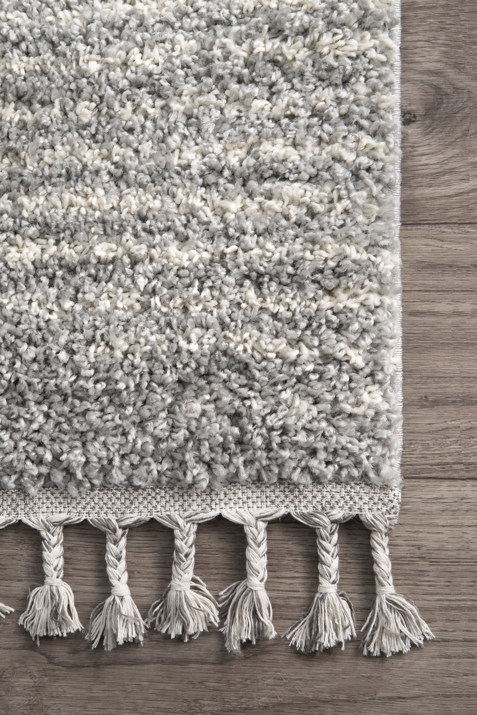 Moroccan Diamond Pinstripes Tassel Rug | Grey - Image 3