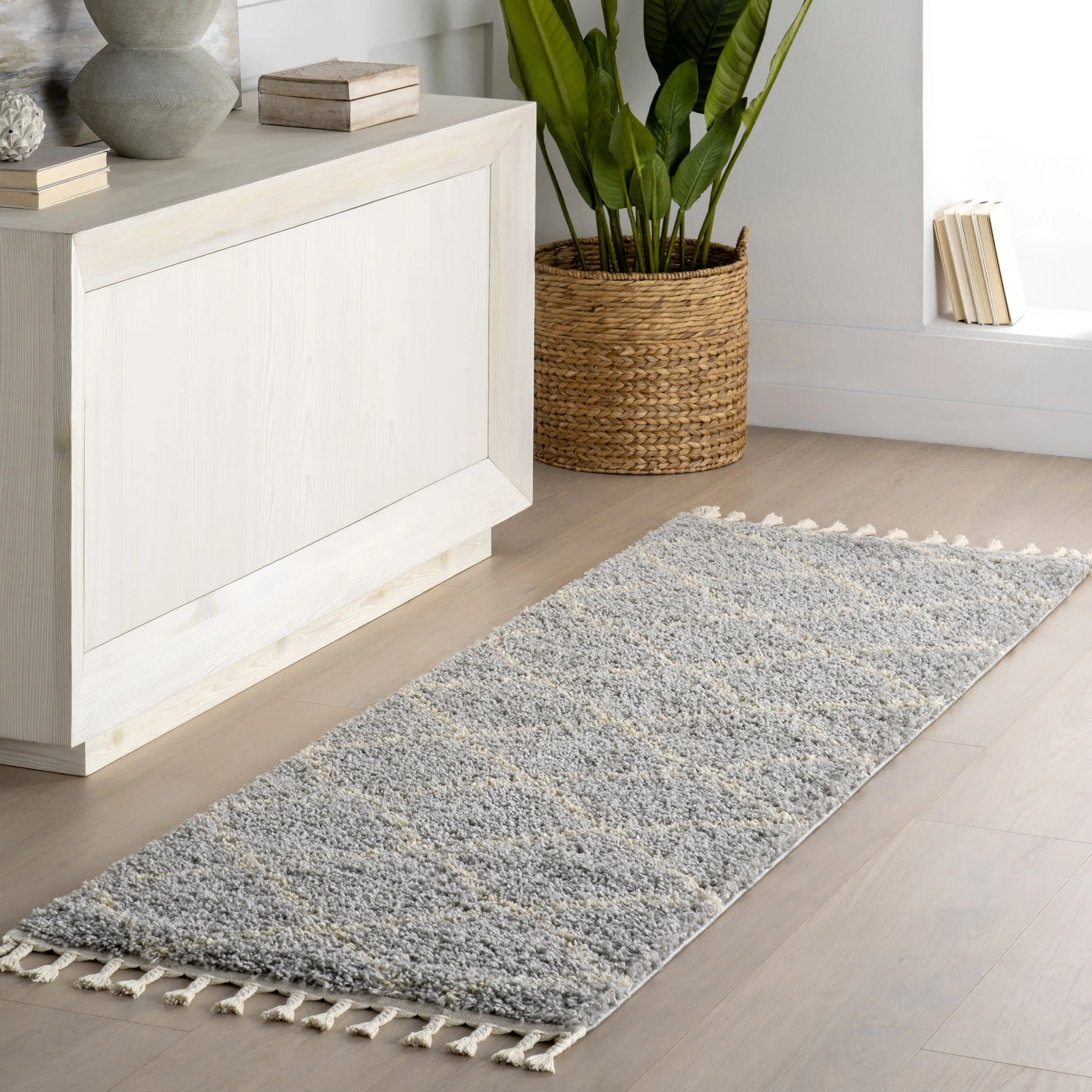 Jessie Moroccan Lattice Tassel Area Rug | Grey - Image 2
