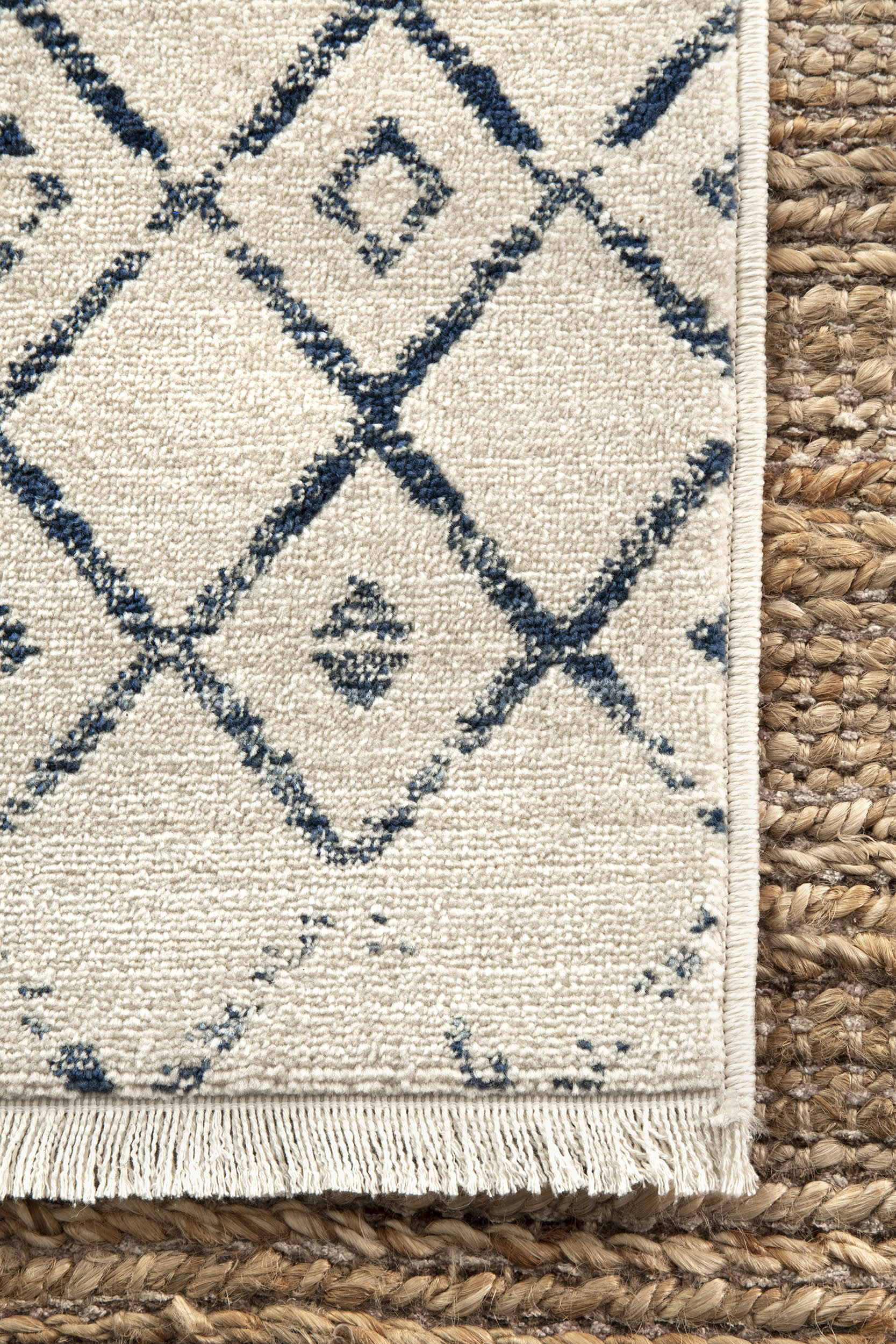 Moroccan Trellis Rug | Beige - Image 3