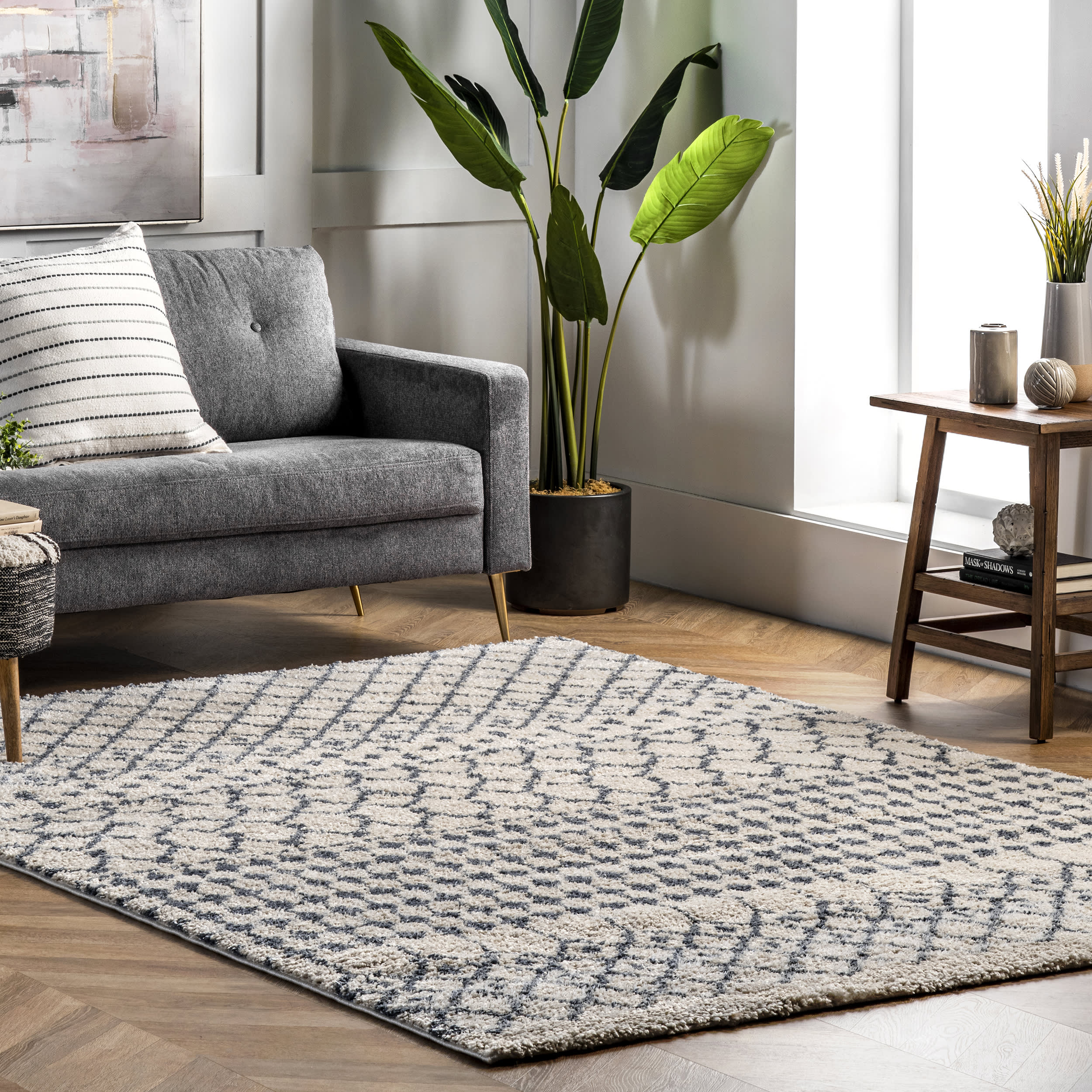 Moroccan Trellis Soft Shag Rug | Beige - Image 2