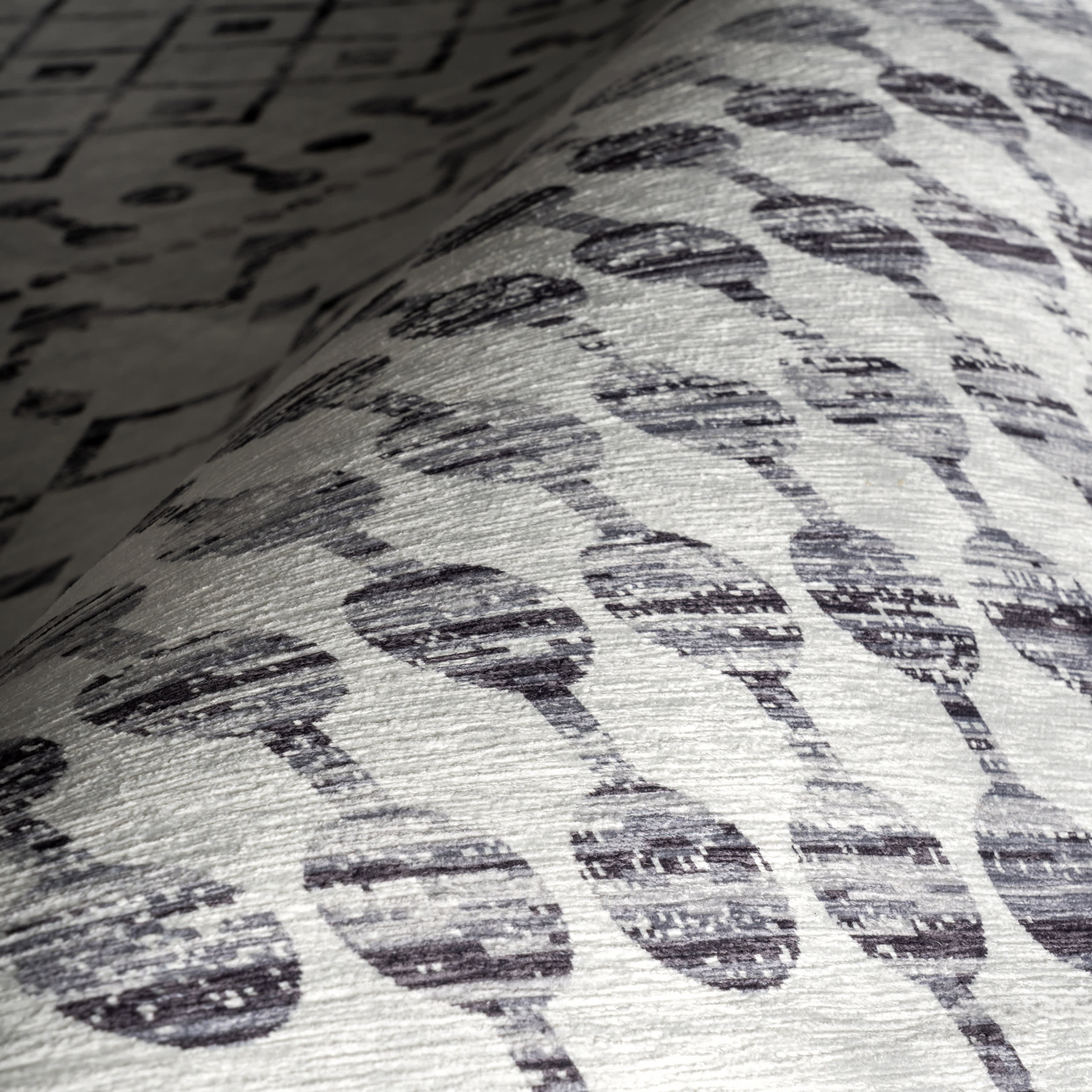 Moroccan Trellis Spill Proof Washable Rug | Grey - Image 3