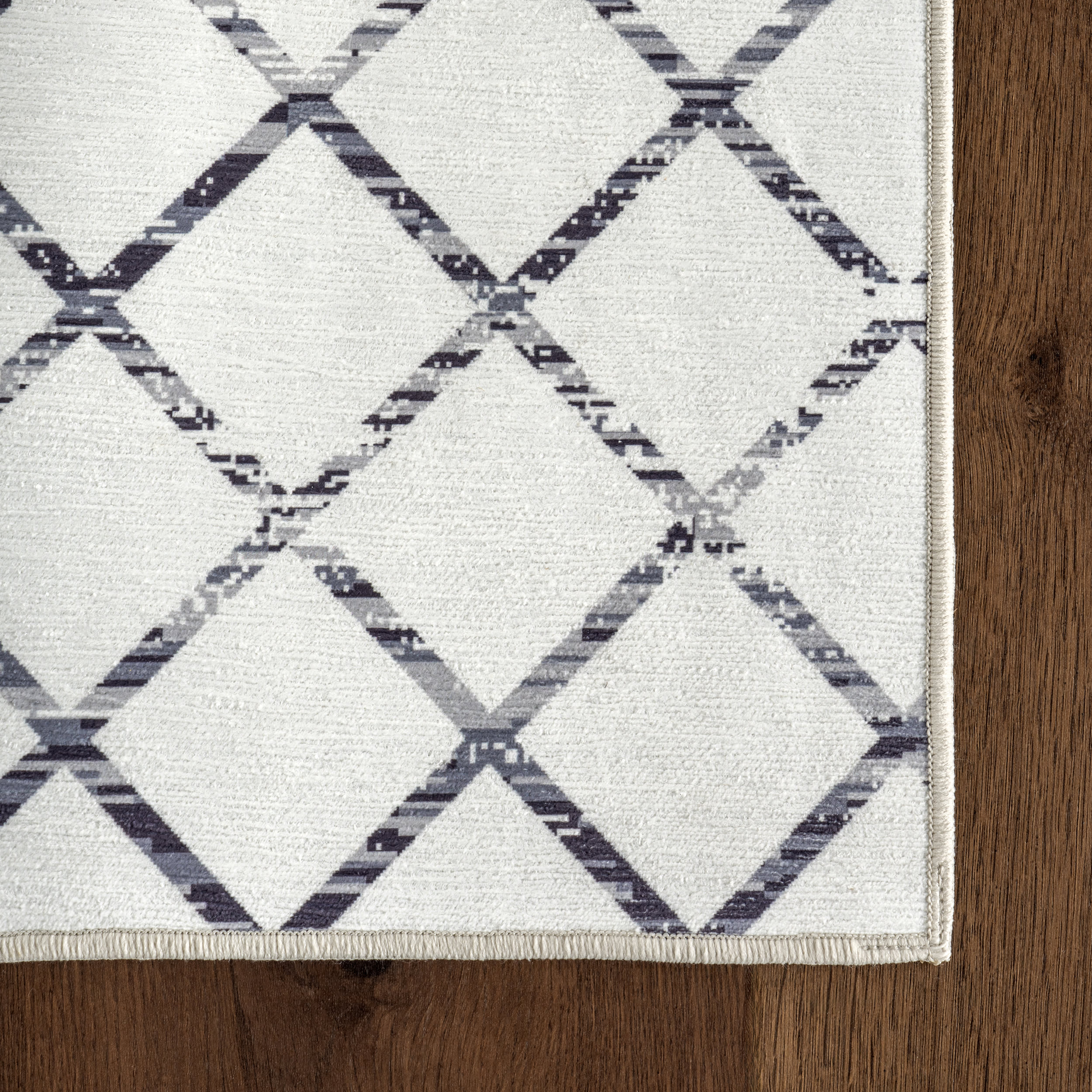 Moroccan Trellis Spill Proof Washable Rug | Grey - Image 4
