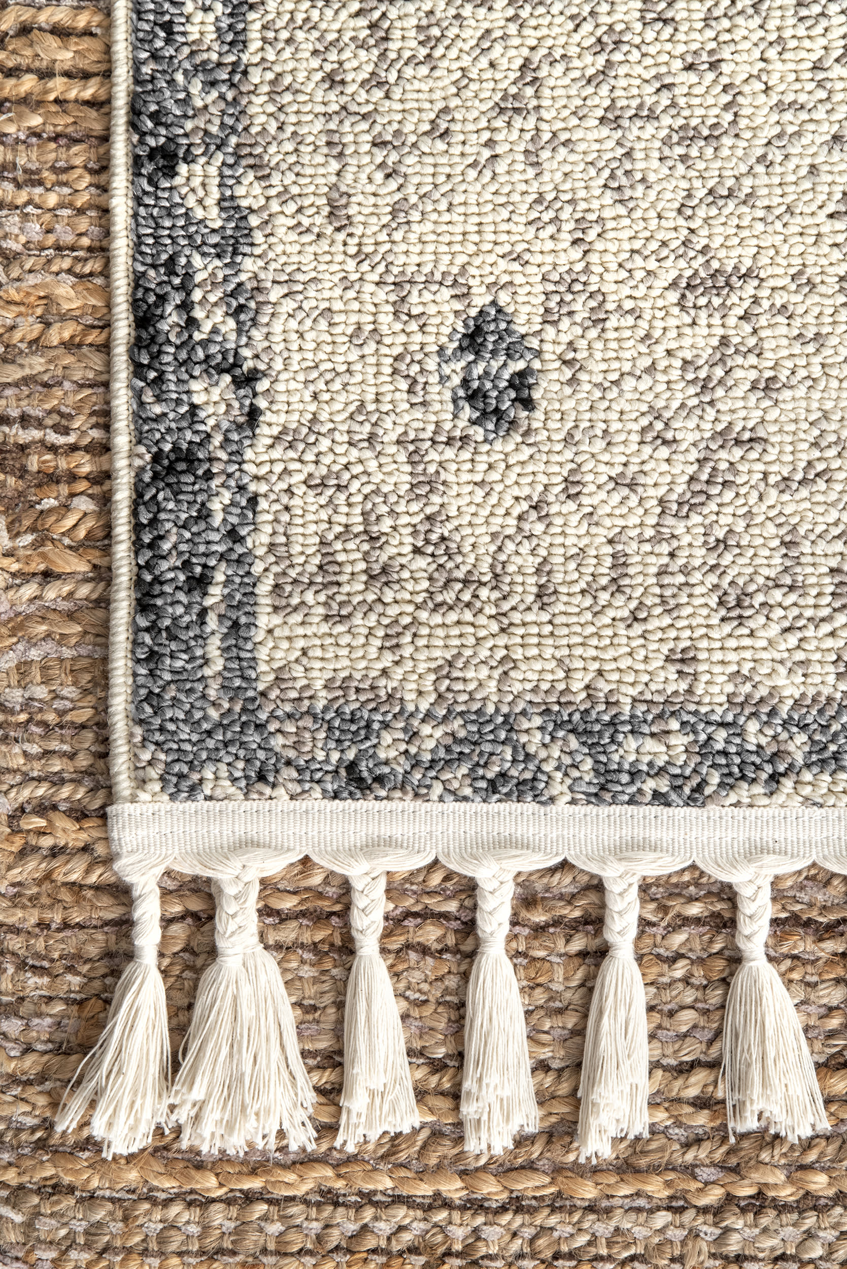 Moroccan Trellis Tassel Rug | Ivory - Image 3