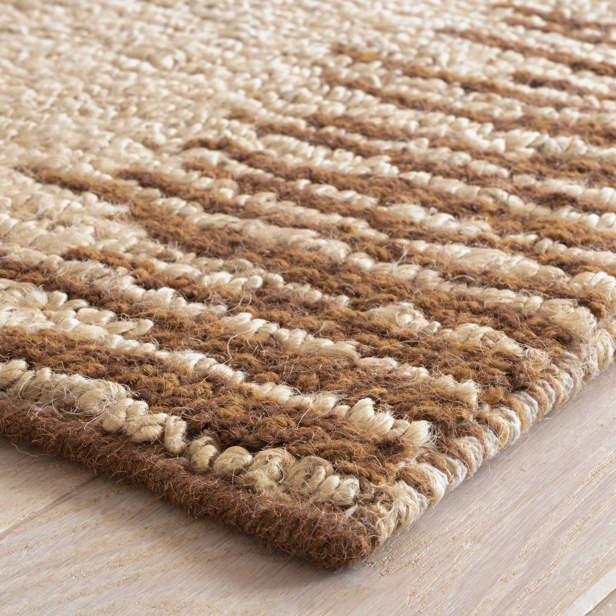 Moss Handwoven Jute Rug | Russet - Image 4