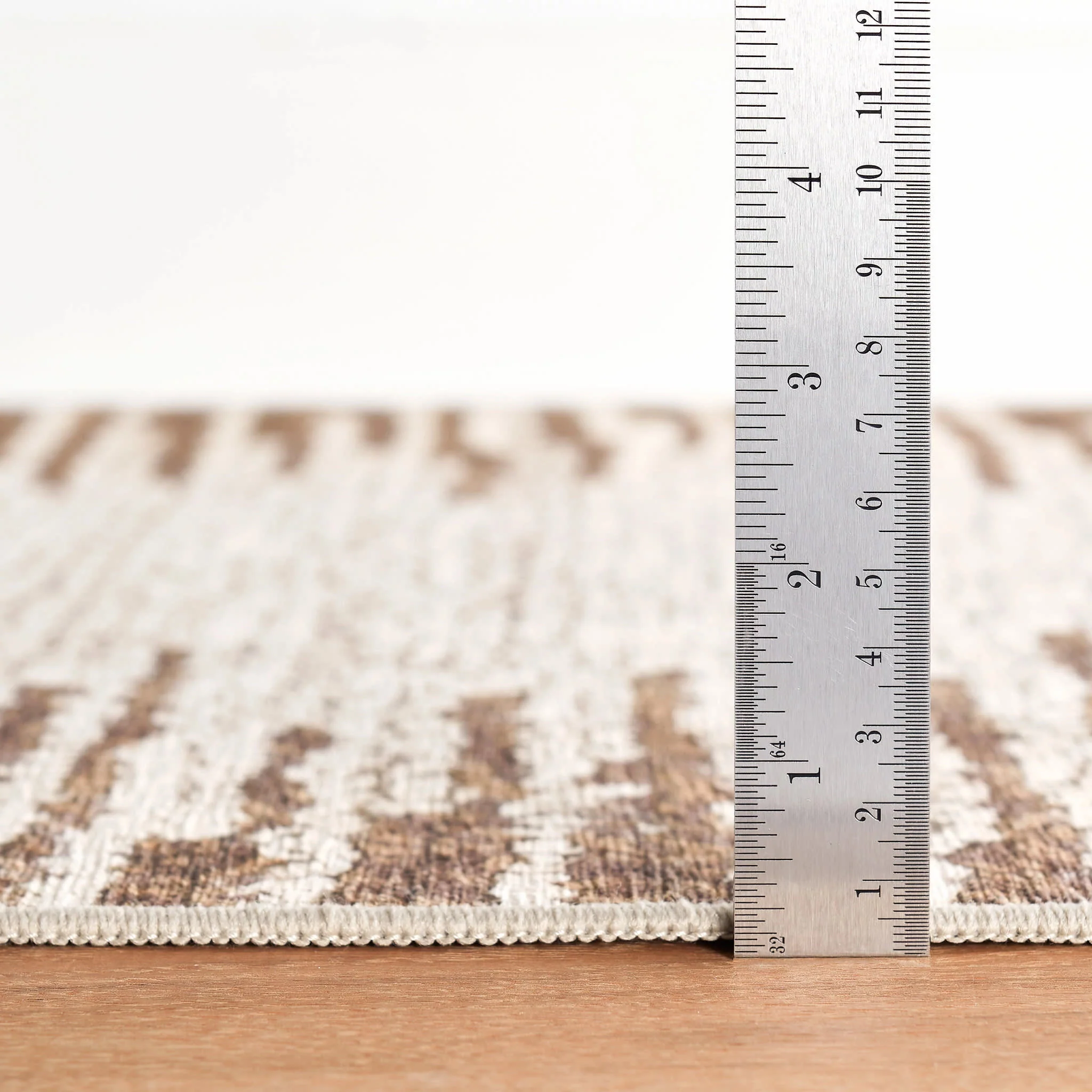 Moss Machine Washable Rug | Russet - Image 4