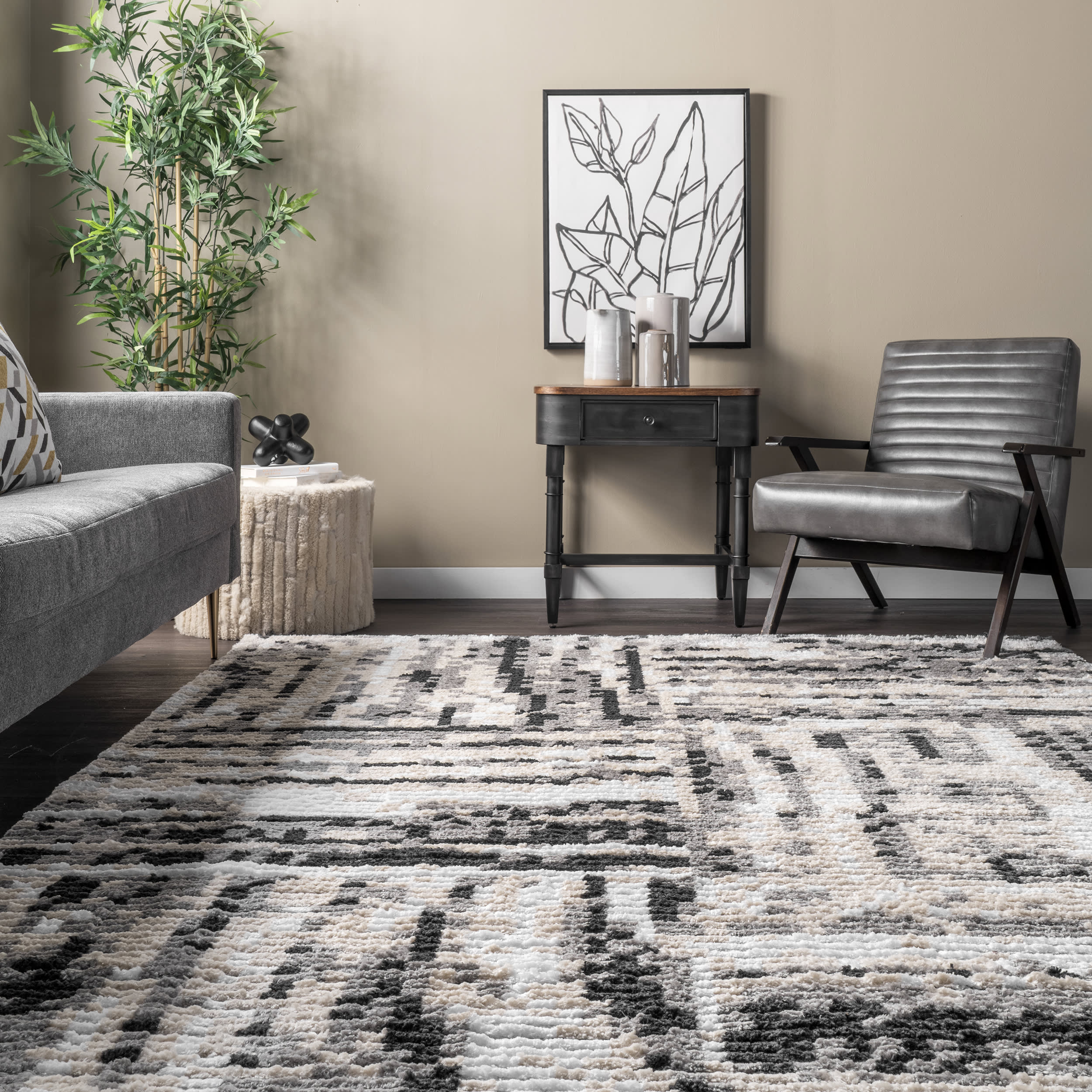 Mottled Tiles Tasseled Rug | Beige - Image 4