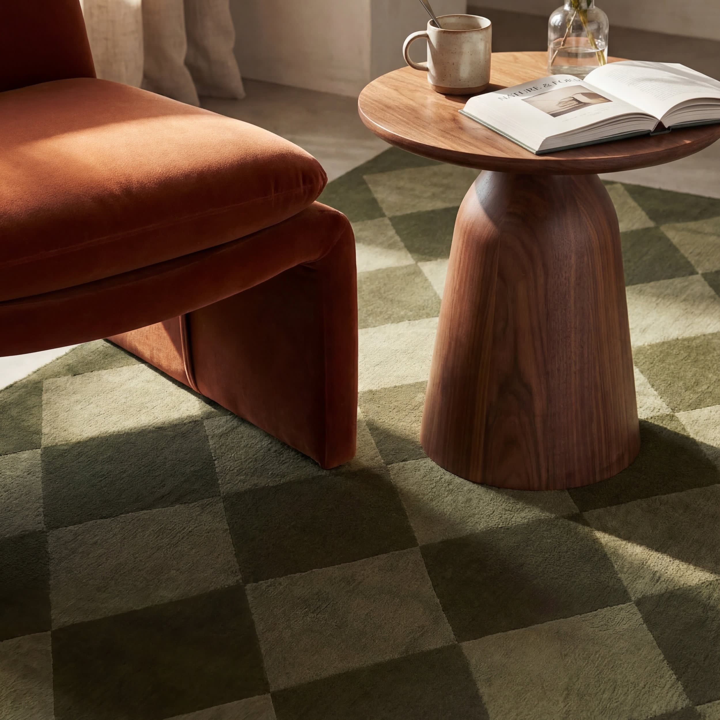Mynra Diamond Plush Textured Washable Rug | Green - Image 5