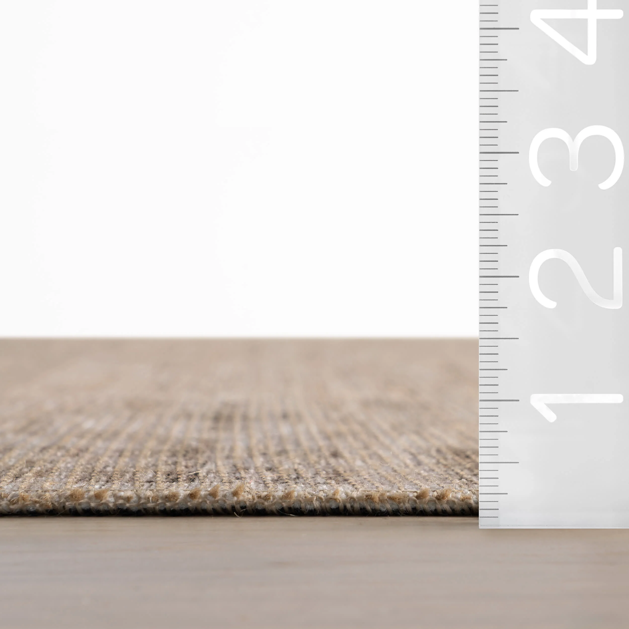 Nefre Traditional Diamond Rug | Beige - Image 6