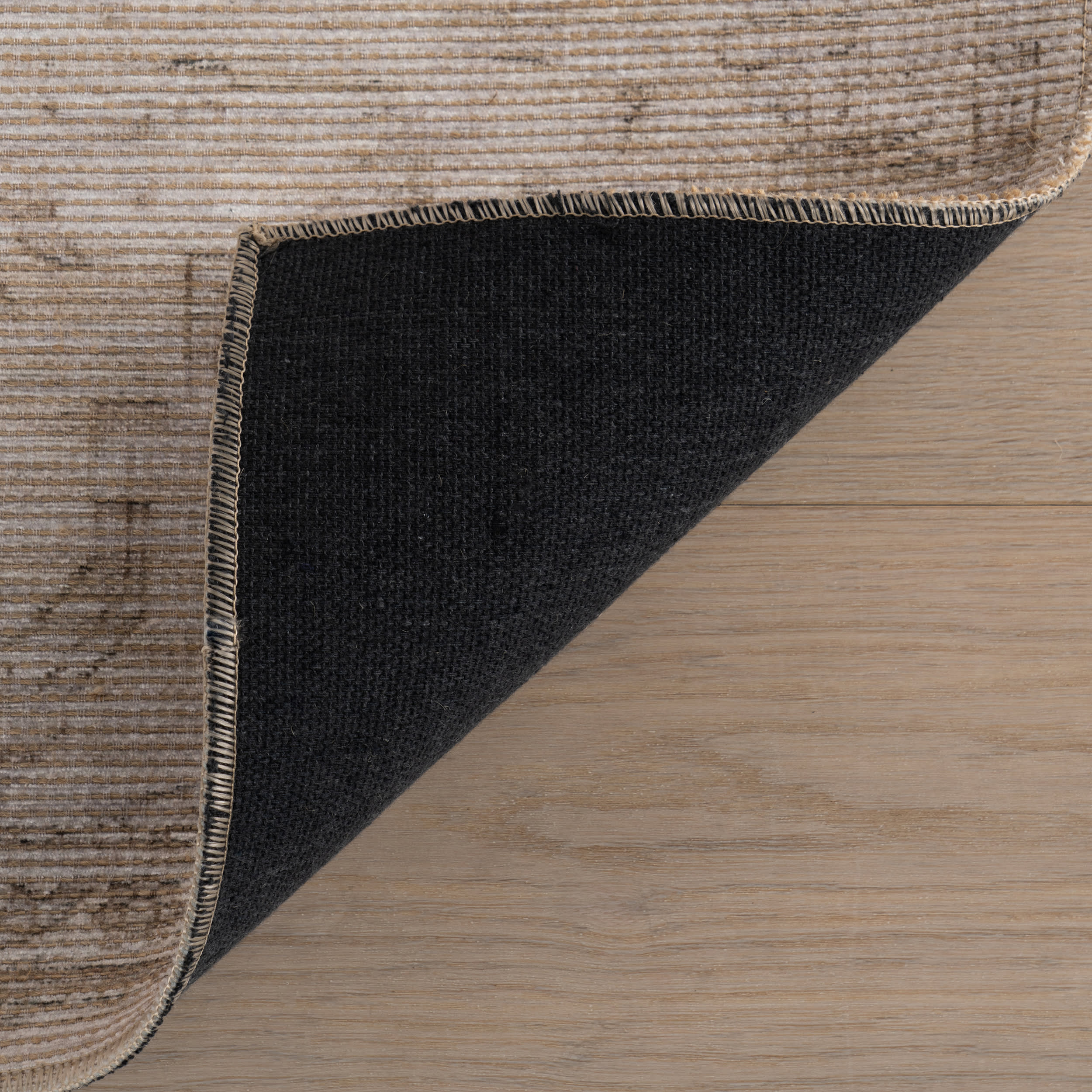 Nefre Traditional Diamond Rug | Beige - Image 8