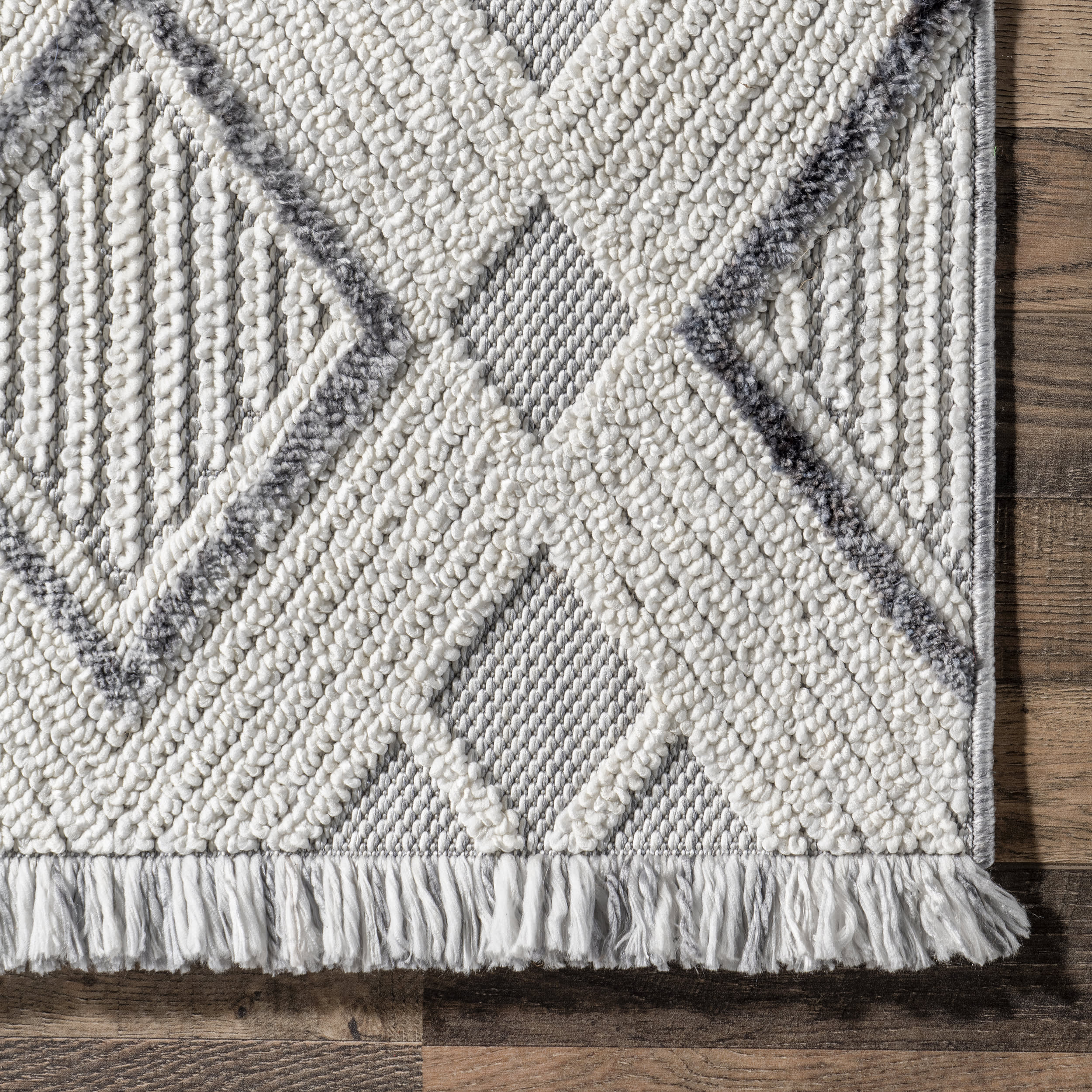 Neha Iridescent Checkered Rug | Grey - Image 3