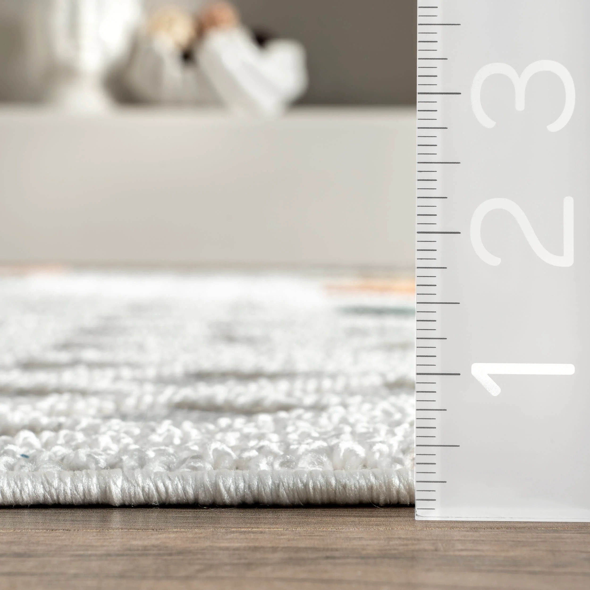 Neha Iridescent Checkered Rug | Light Grey - Image 5