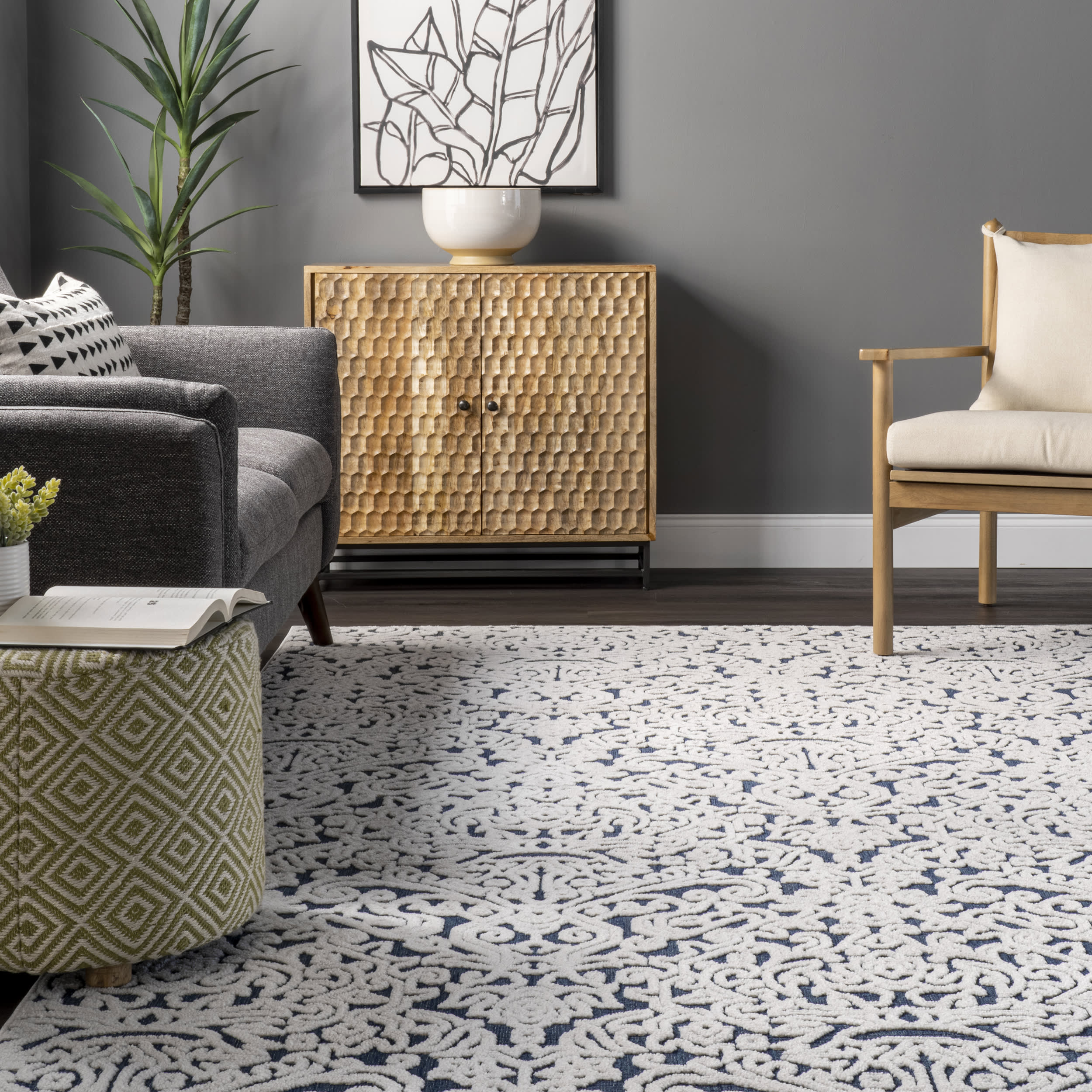 Nia Damask Textured Indoor/Outdoor Rug | Grey - Image 4