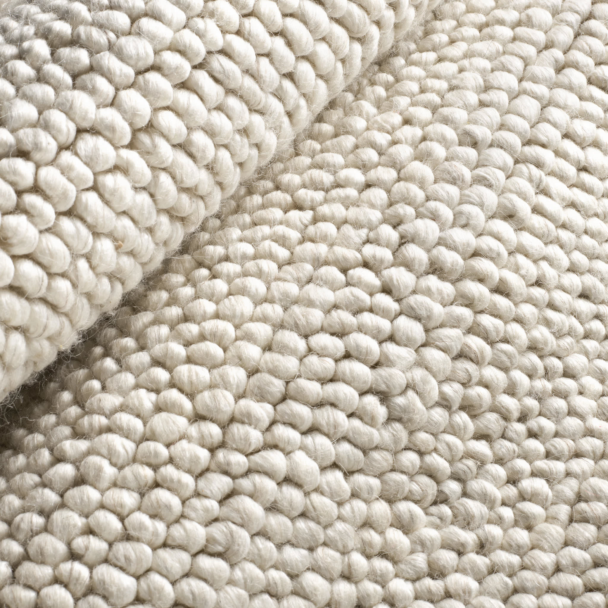 Niels Handwoven Wool/Viscose Rug | Ivory - Image 6