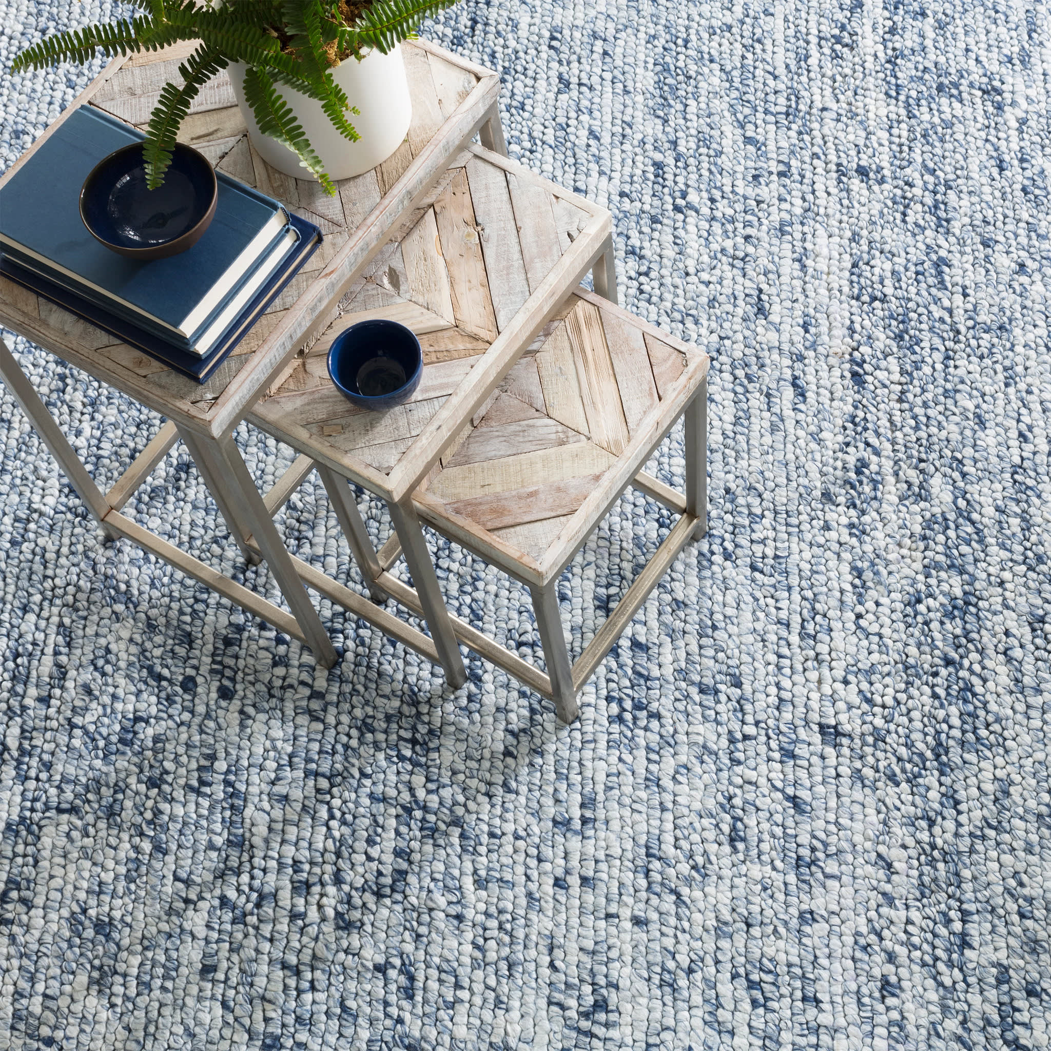 Niels Handwoven Wool/Viscose Rug | Navy - Image 2