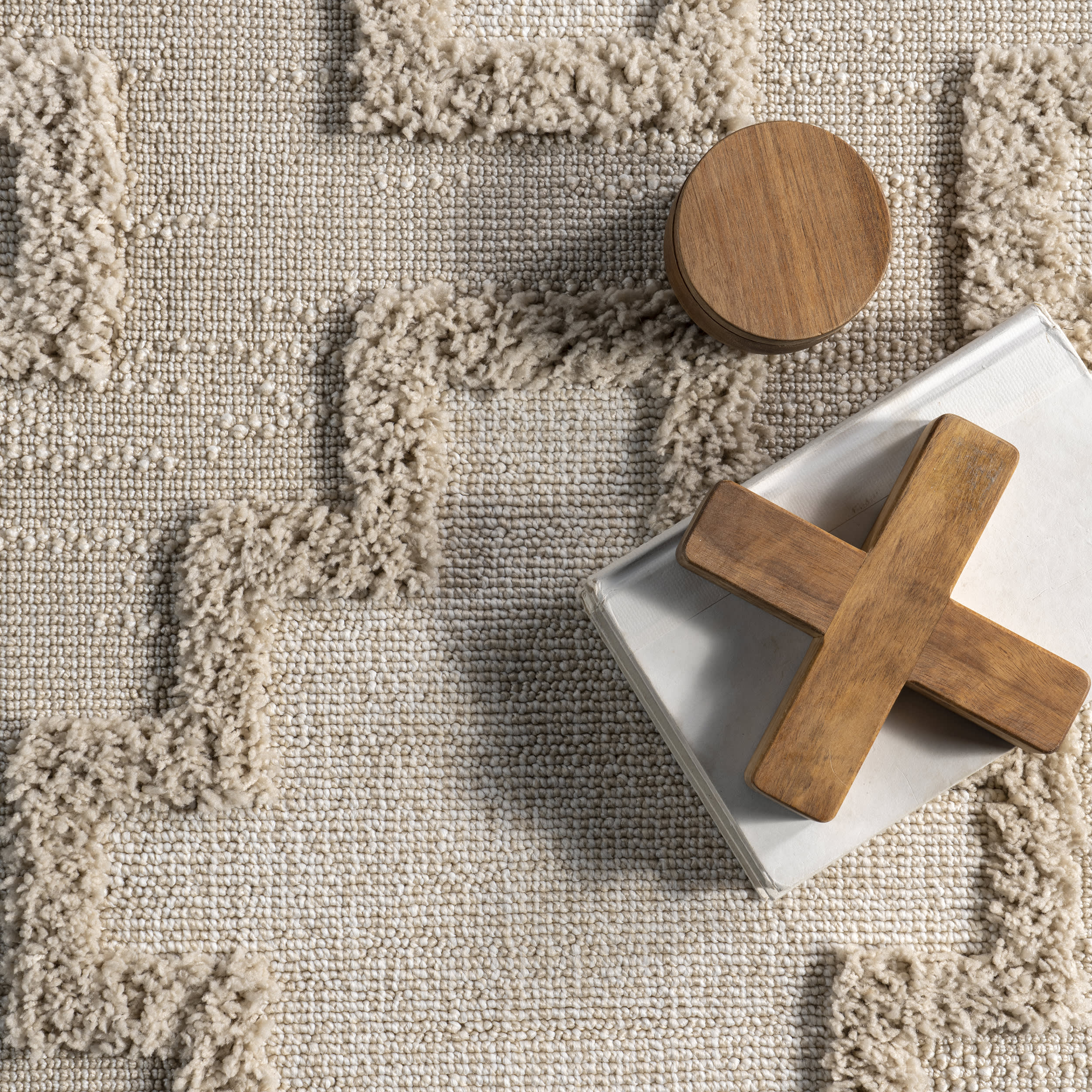 Noel Geometric Tasseled Rug | Beige - Image 7