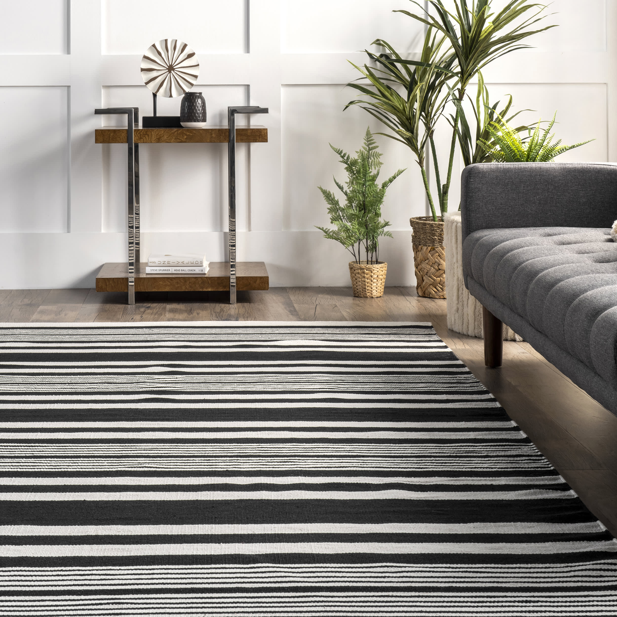 Noelle Reversible Cotton Striped Rug | Black - Image 4