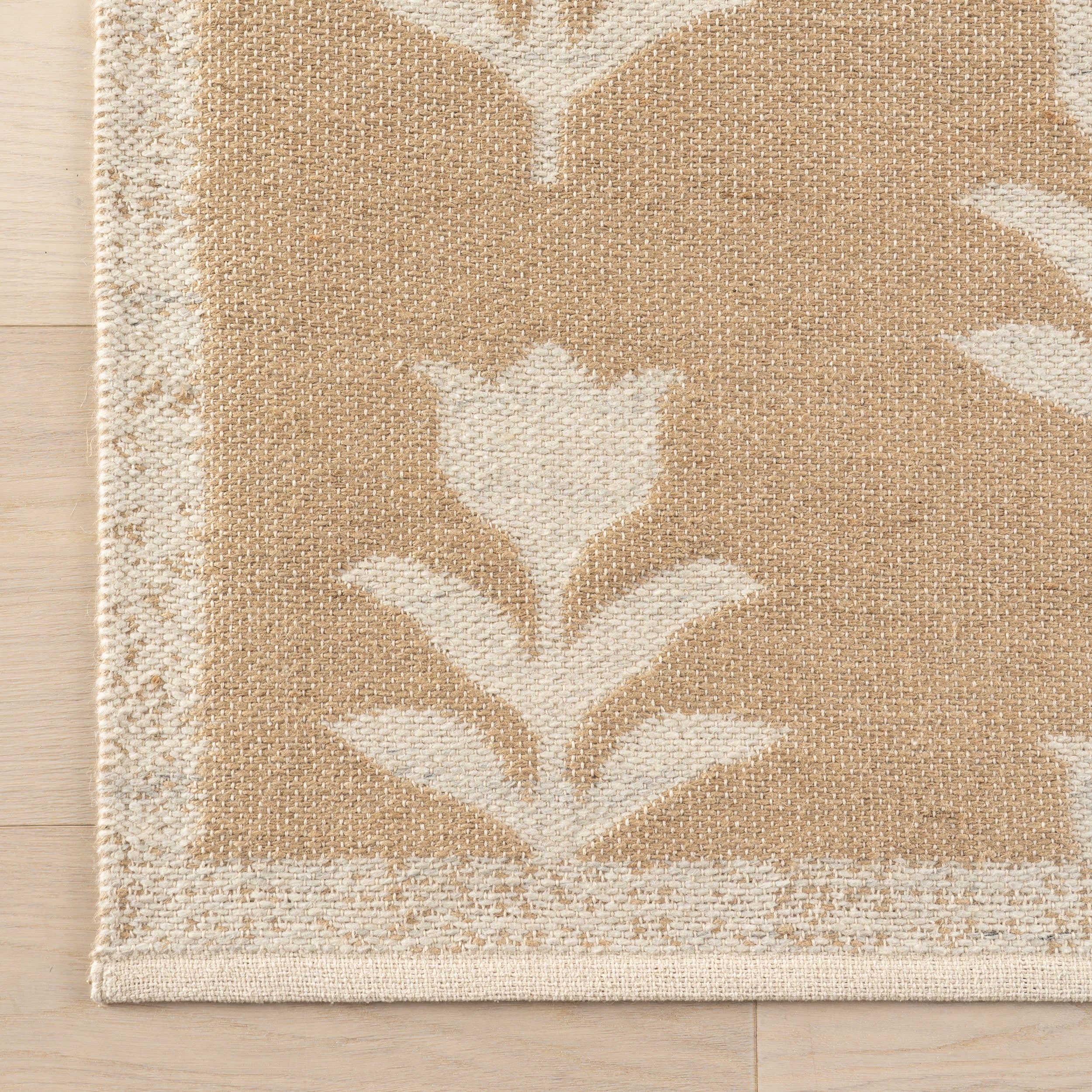Olinay Floral Farmhouse Rug | Natural - Image 4