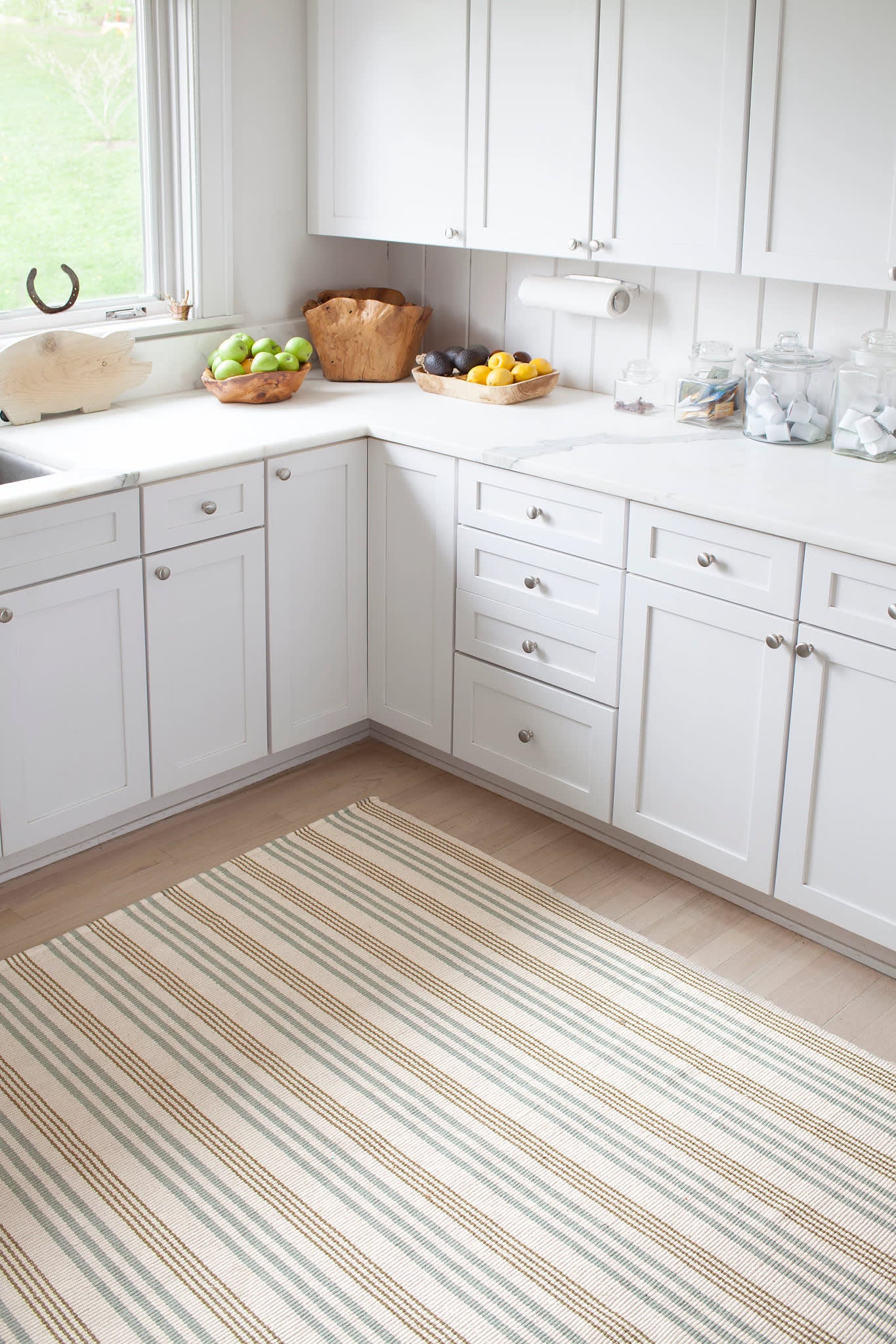 Olive Branch Handwoven Cotton Rug | Neutral - Image 2
