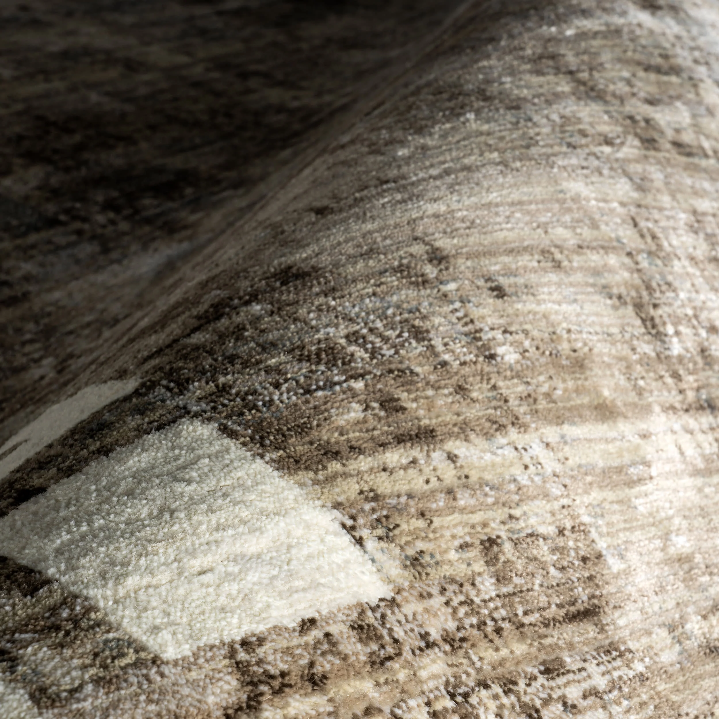 Olvera Geometric Bordered Rug | Beige - Image 3