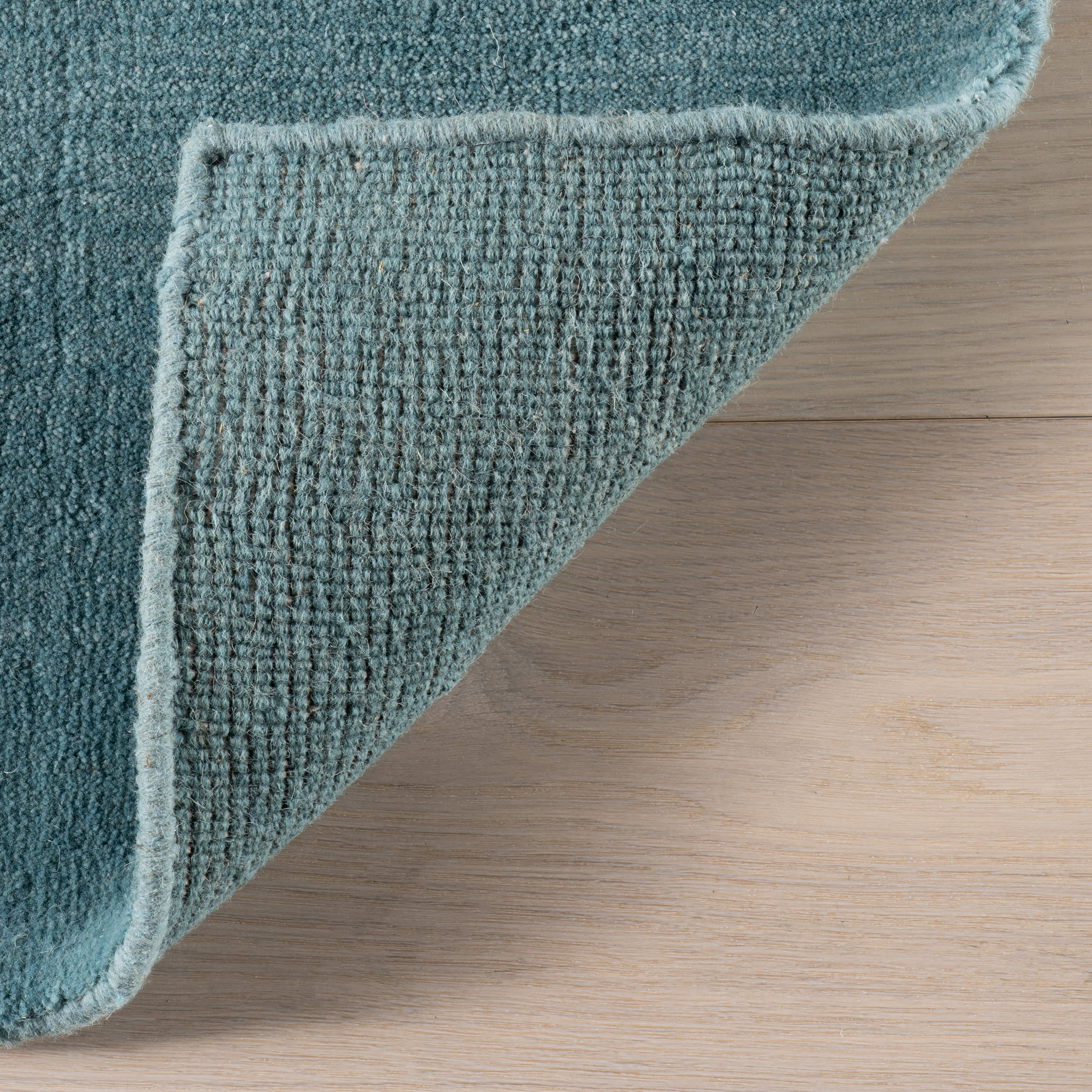 Ombre Hand Loomed Gradient Wool Rug | Blue - Image 6