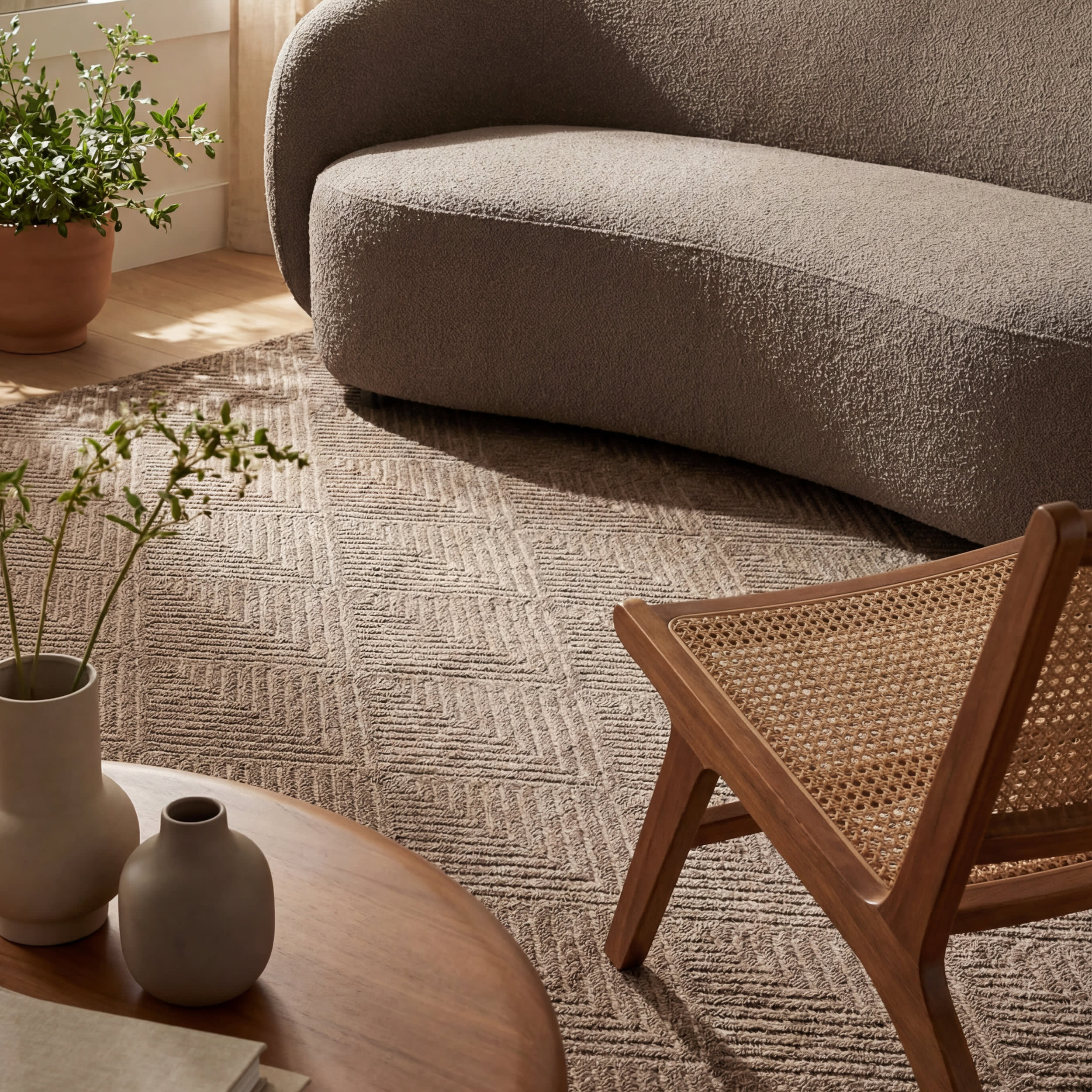 Onaia Contemporary Trellis Indoor/Outdoor Rug | Brown - Image 5