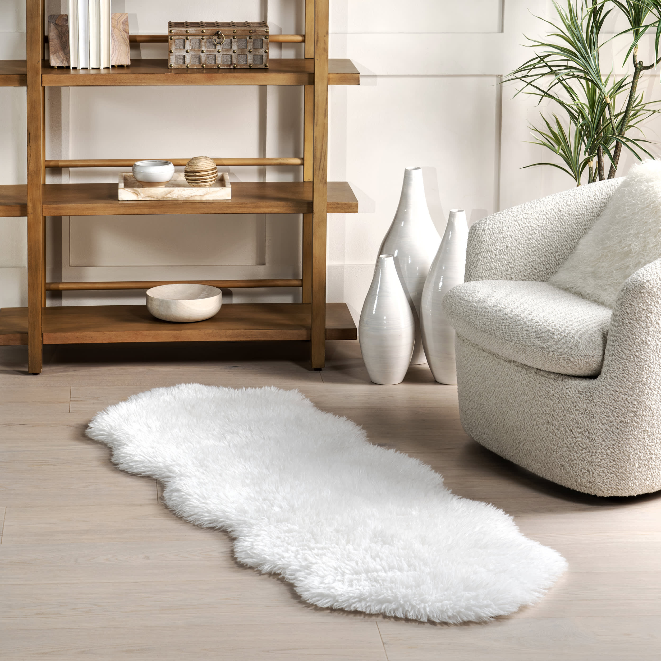 Onika Faux Sheepskin Plush Washable Rug | Ivory - Image 2