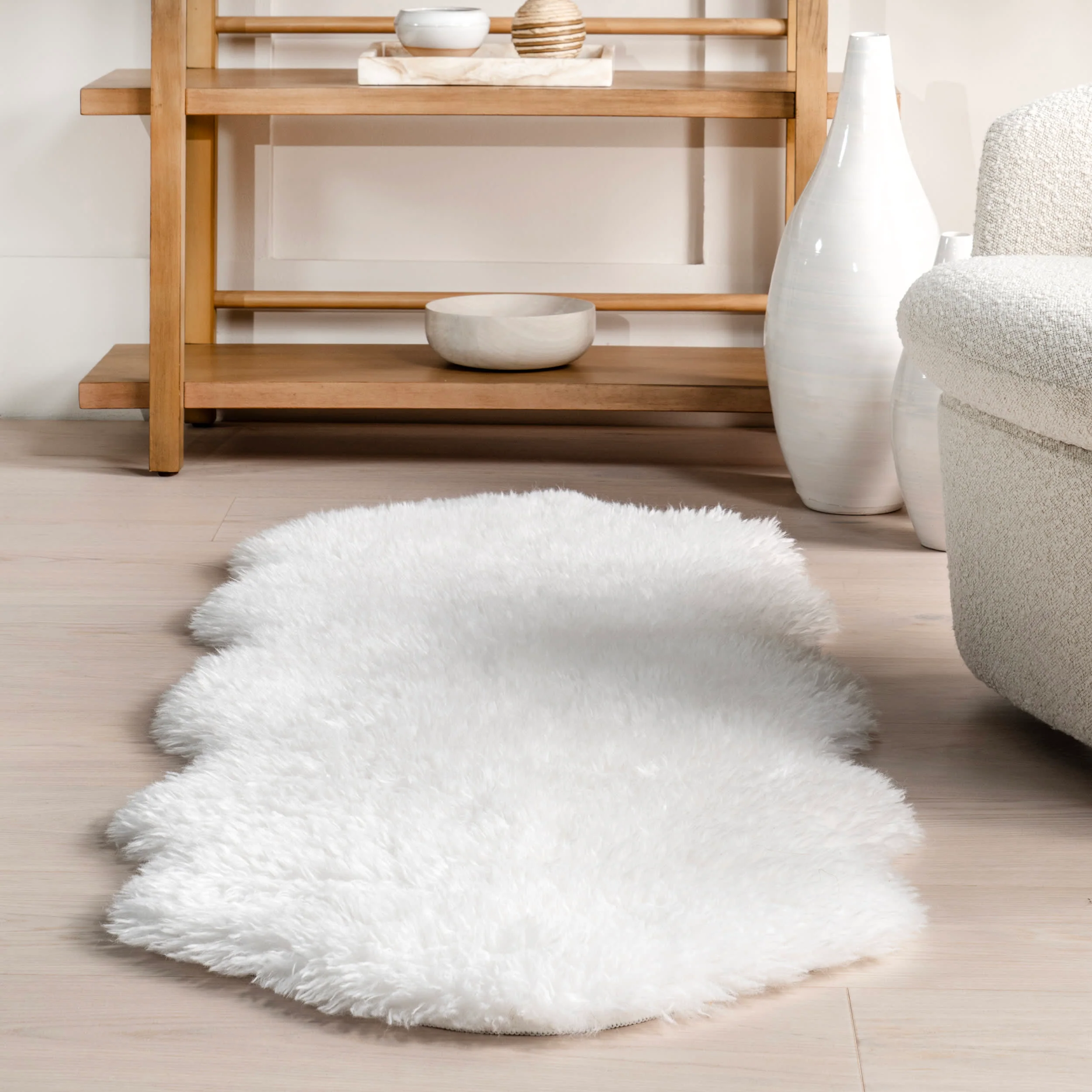 Onika Faux Sheepskin Plush Washable Rug | Ivory - Image 4