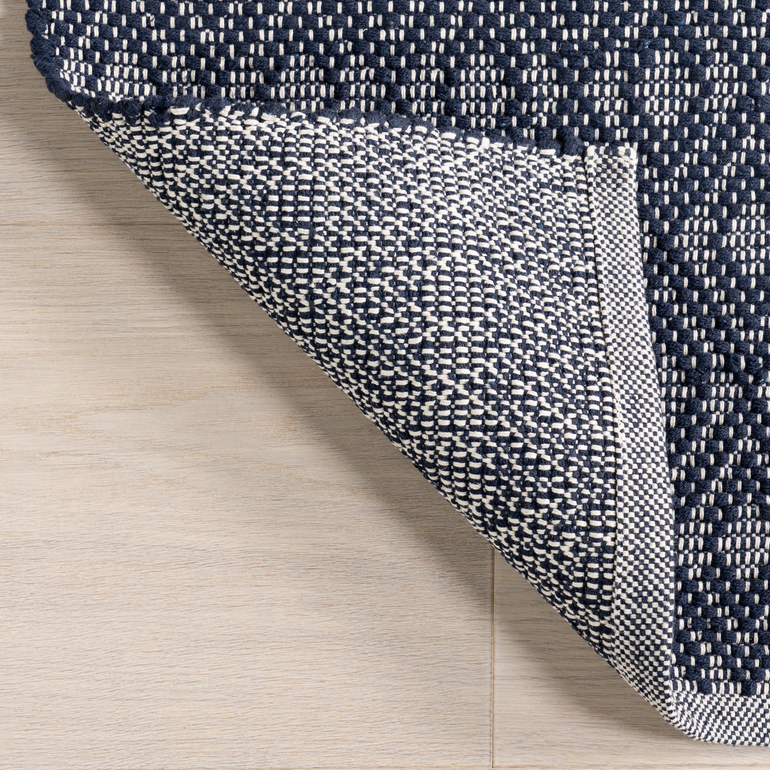 Optic Diamond Handwoven Cotton Rug | Blue - Image 6