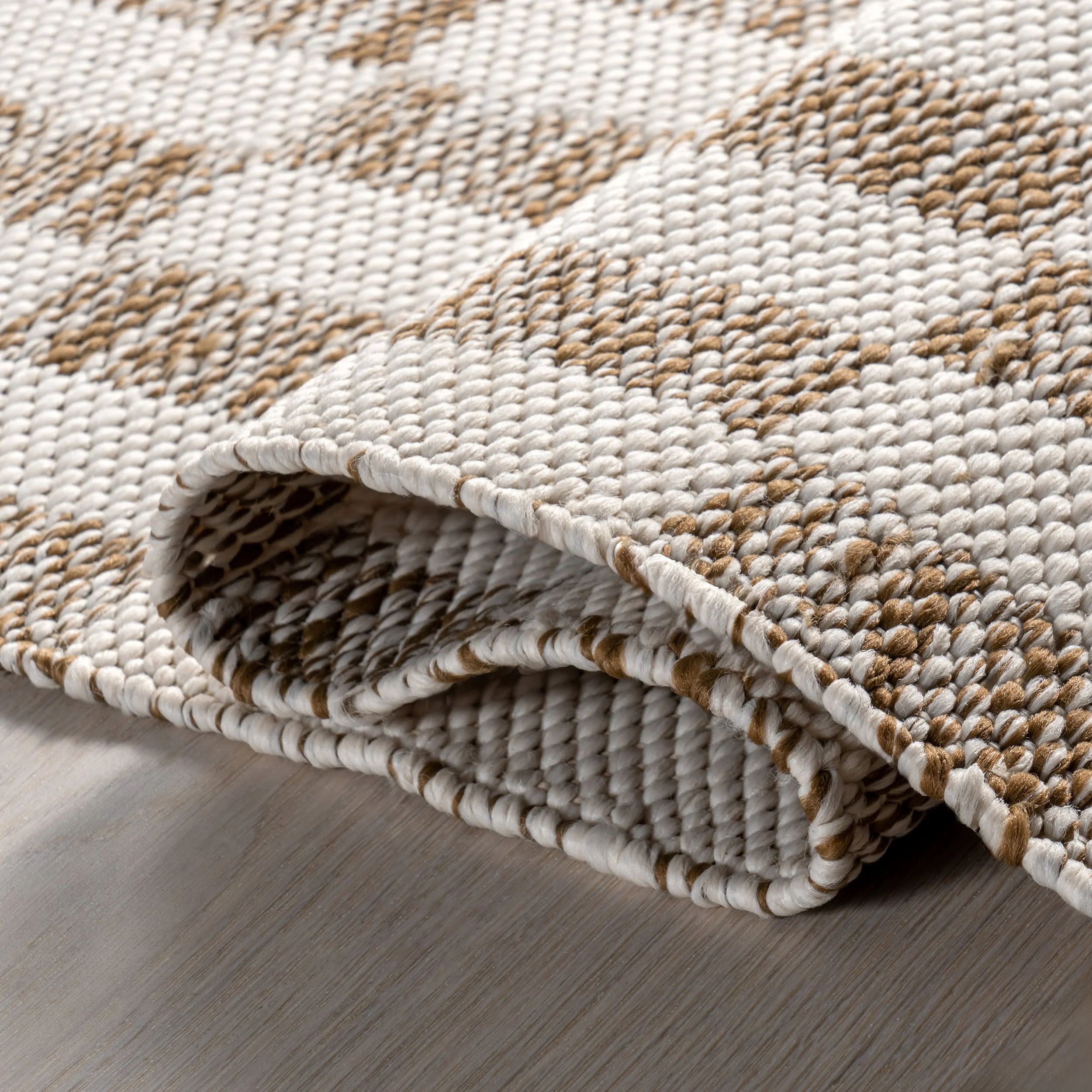 Orana Checkered Indoor/Outdoor Rug | Brown - Image 9