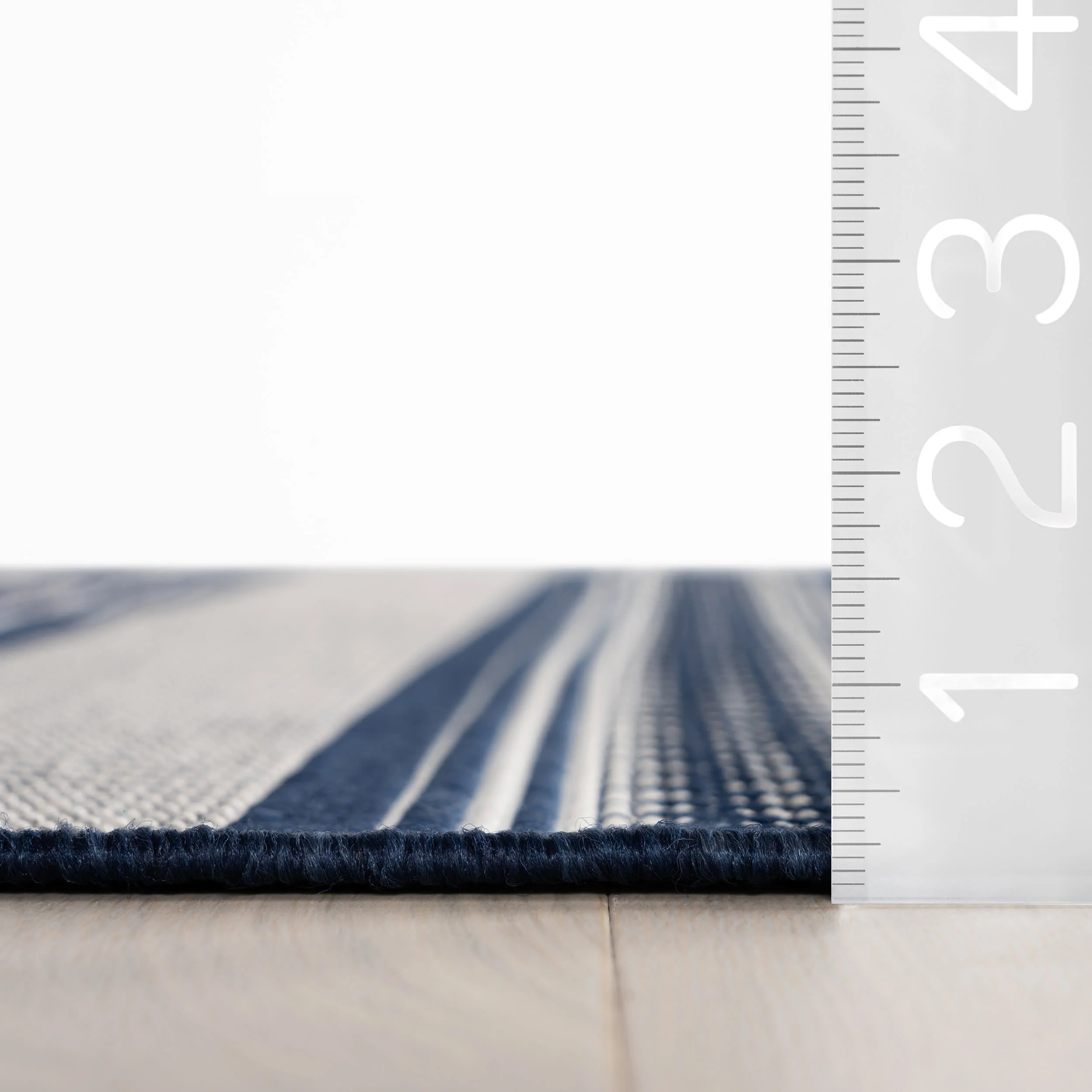 Oristela Modern Abstract Indoor/Outdoor Rug | Navy - Image 6