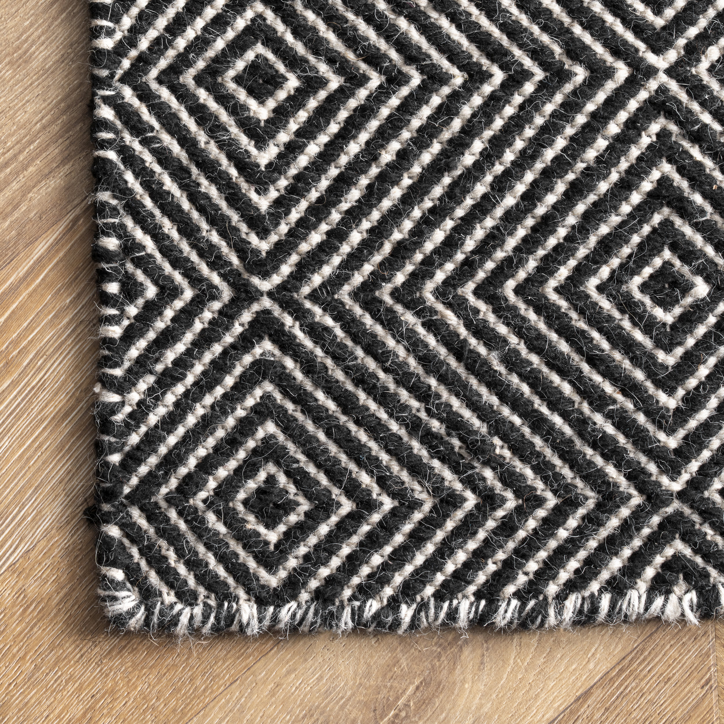 Paddle Rug | Black - Image 3
