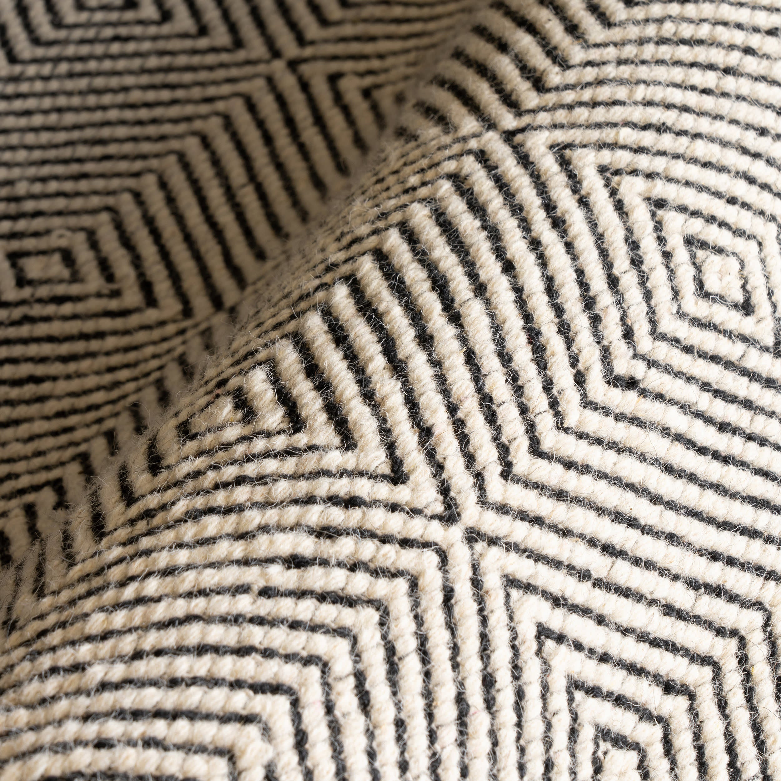Paddle Rug | Ivory - Image 3