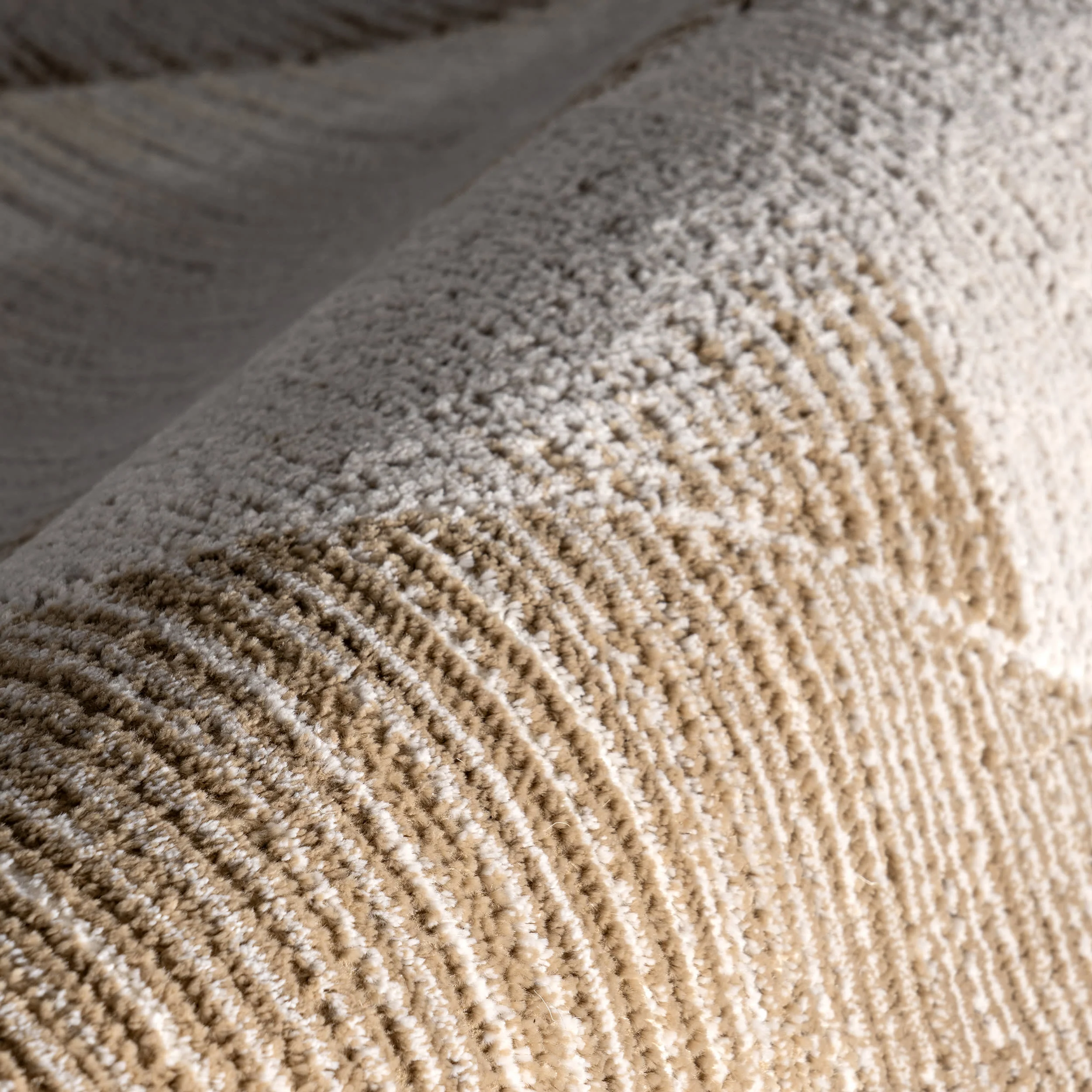 Pahad Abstract Plush Textured Washable Rug | Cream - Image 3