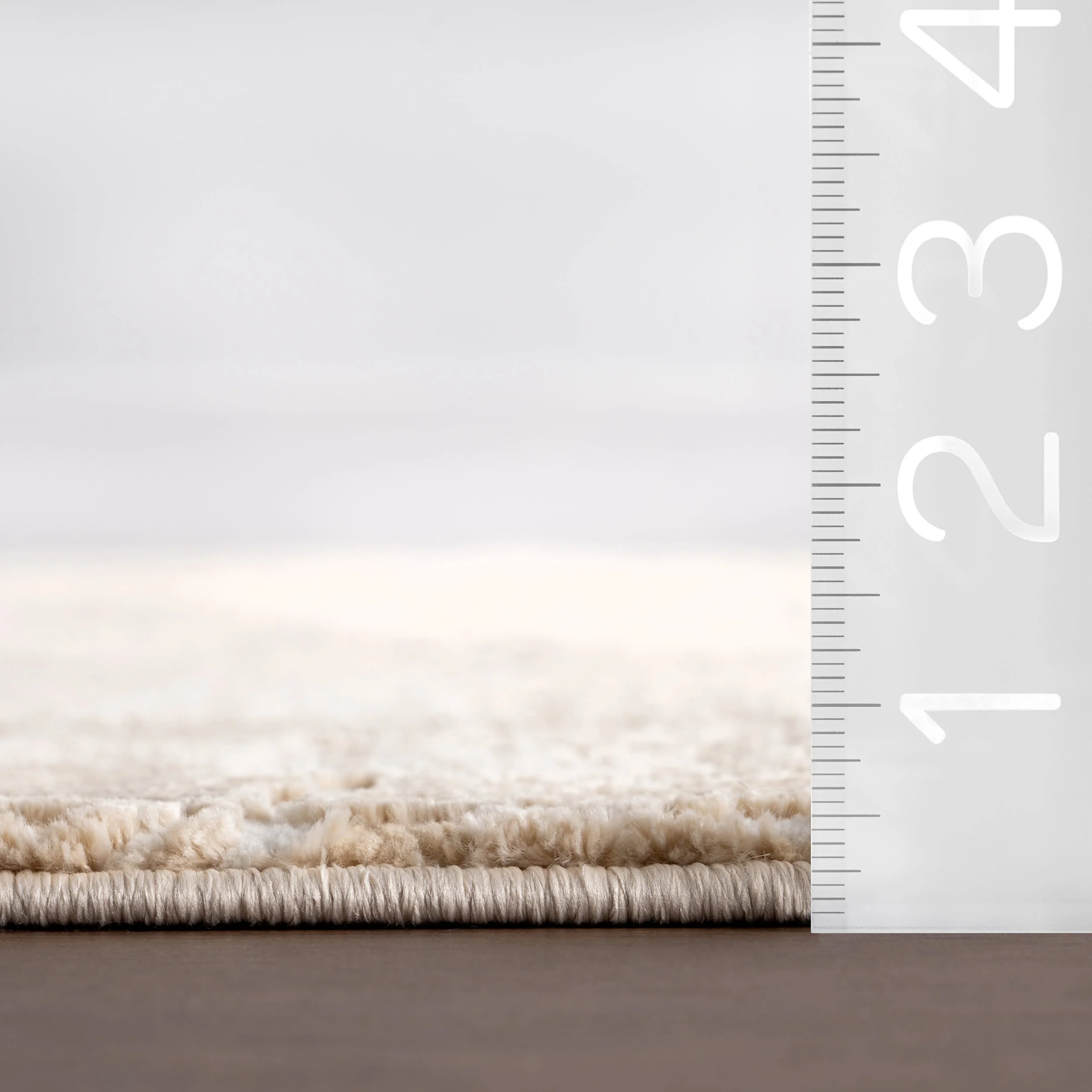 Pahad Abstract Plush Textured Washable Rug | Cream - Image 5