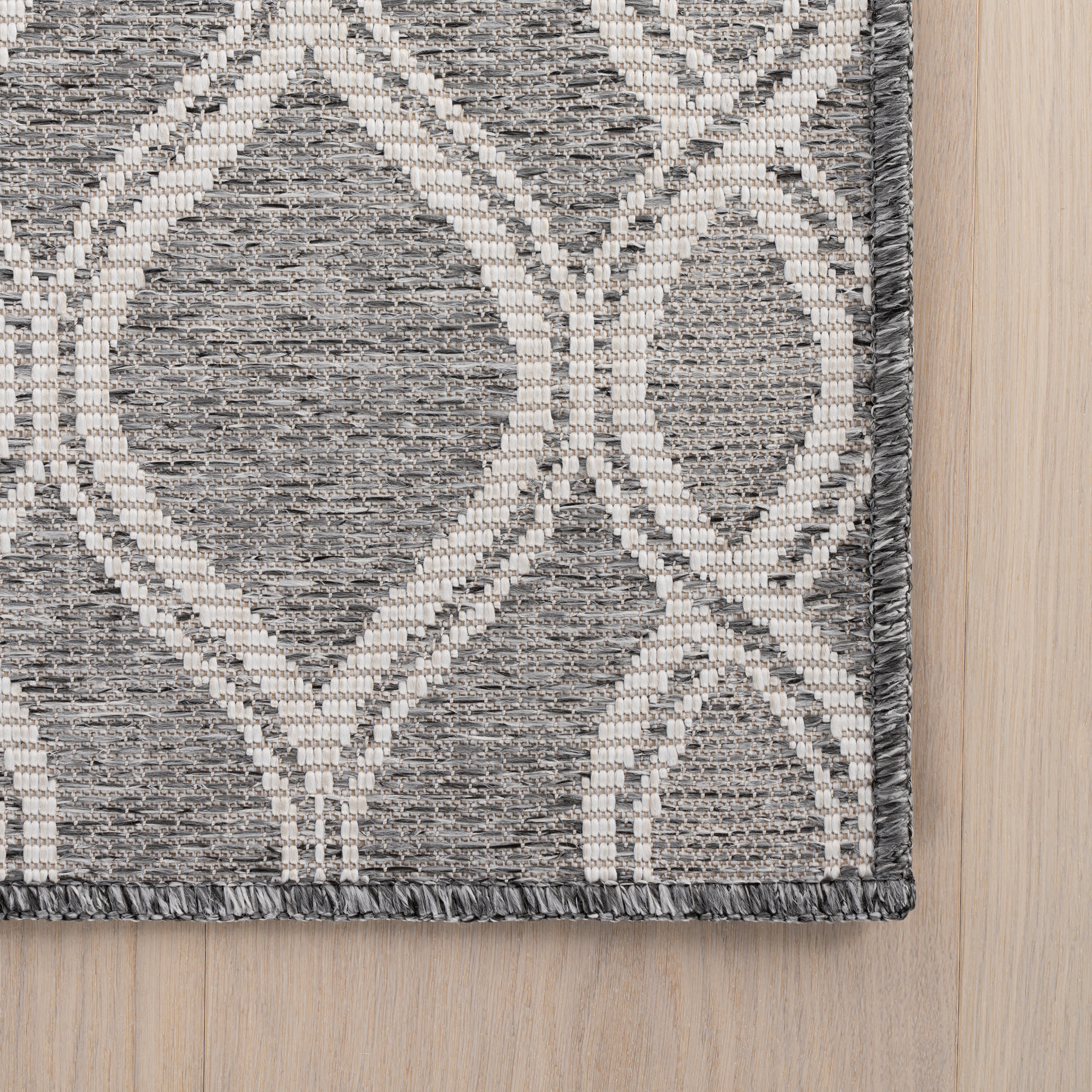 Paletta Modern Coastal Indoor/Outdoor Rug | Grey - Image 4