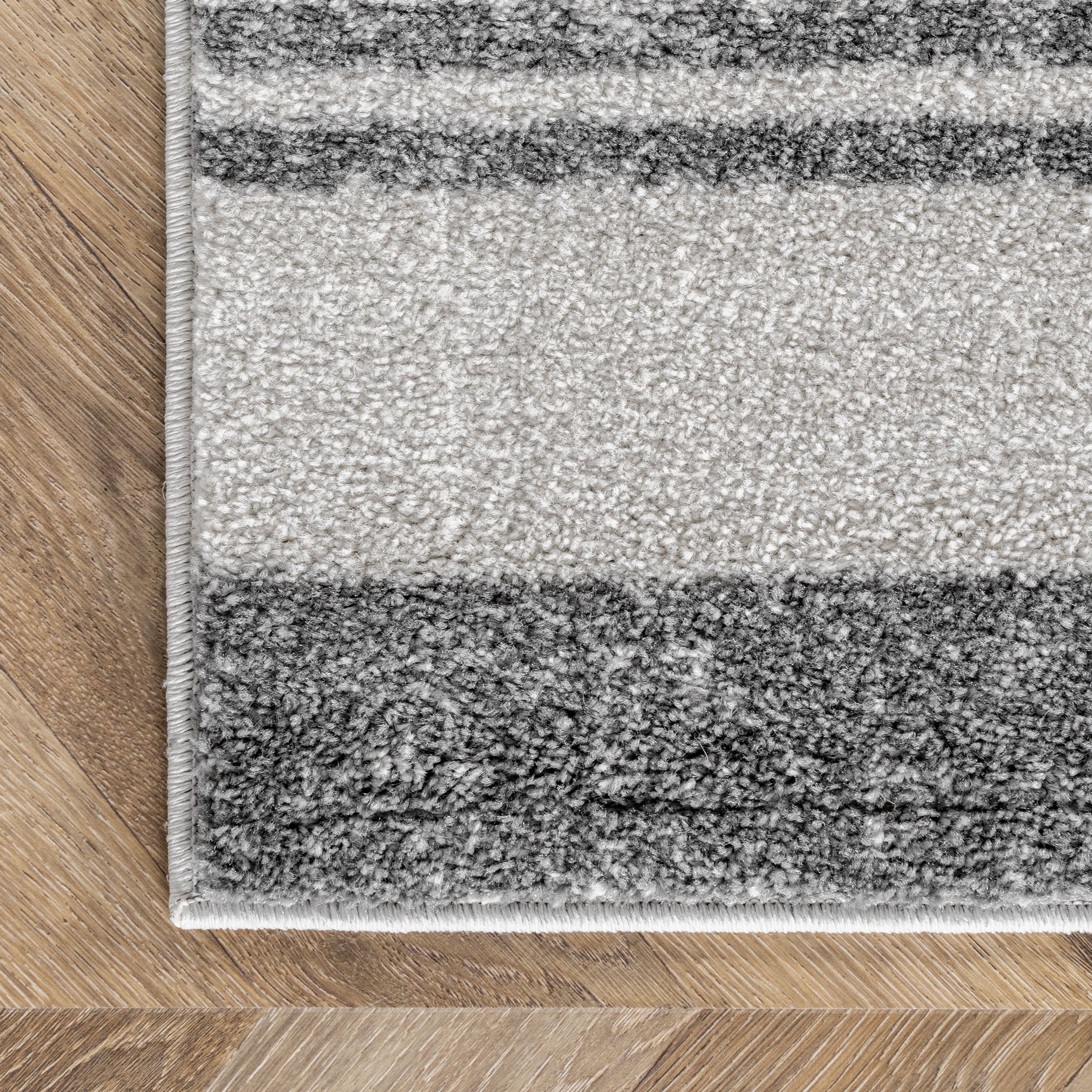 Parallels Rug | Grey - Image 3