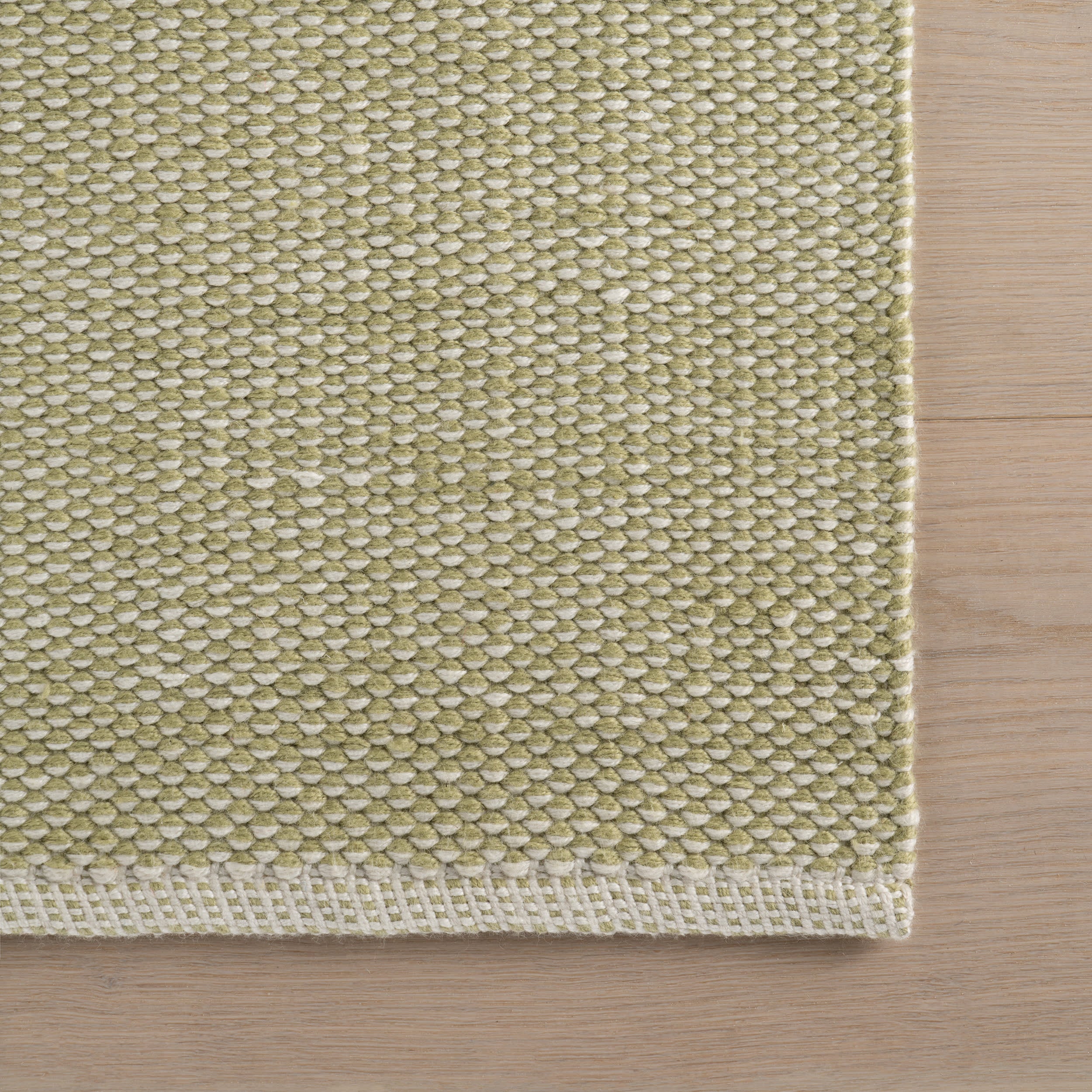 Pebble Handwoven Performance Rug | Green - Image 6