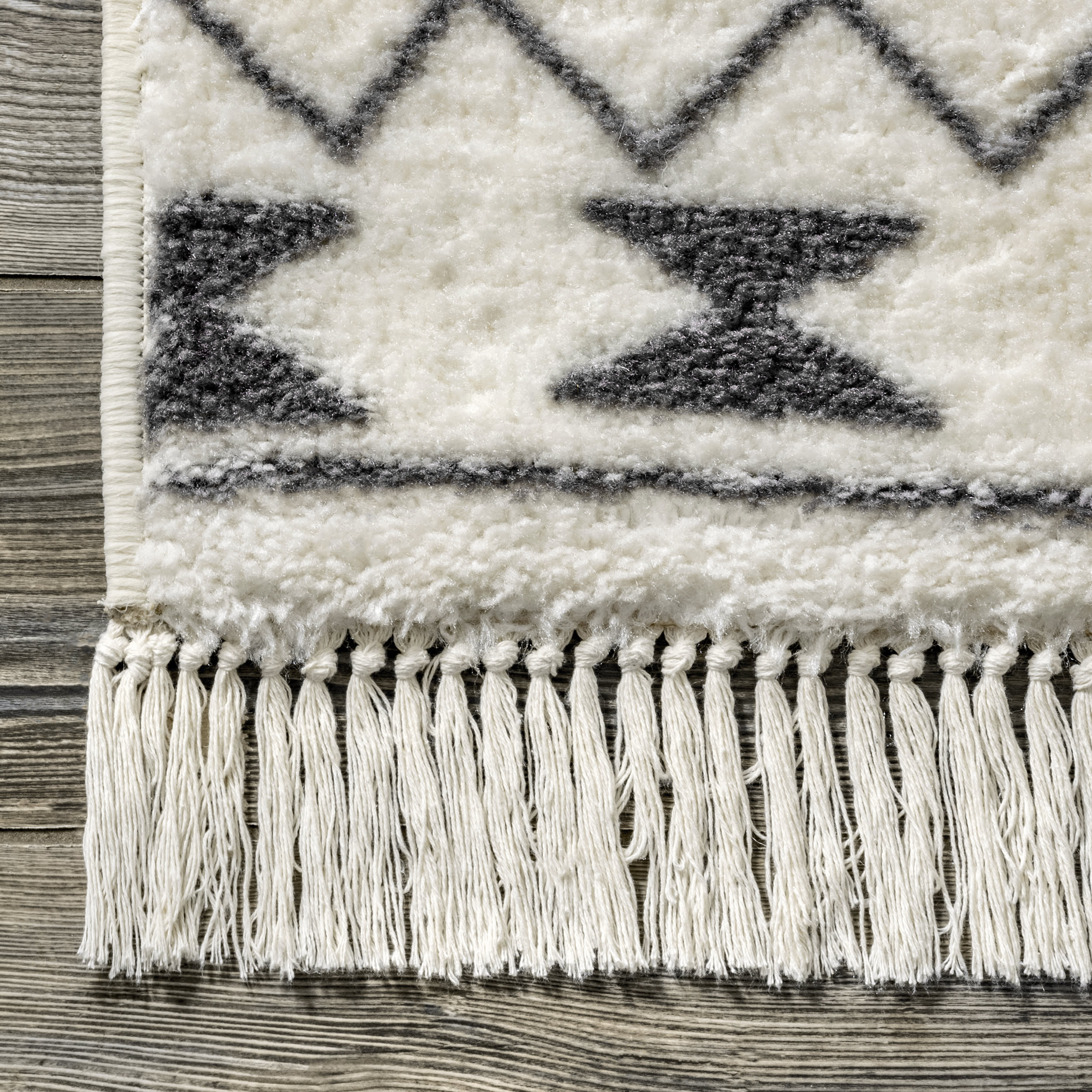 Pendant Tribal Non-Slip Backing Rug | Beige - Image 3