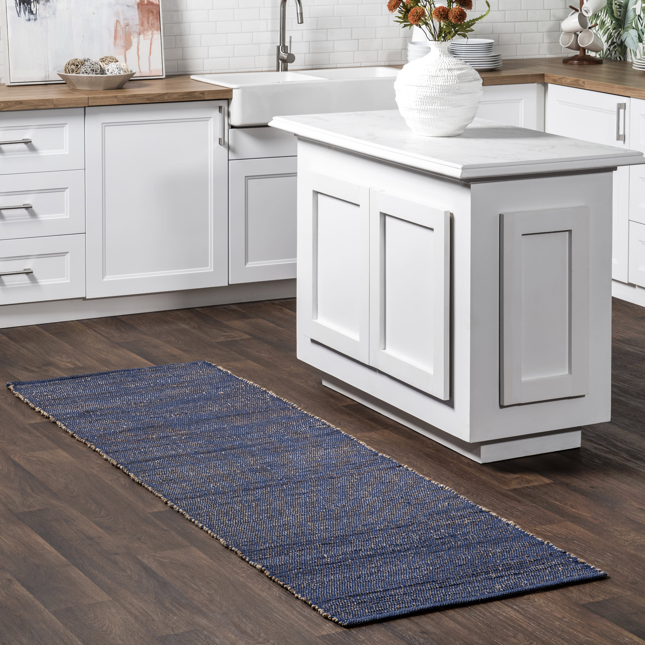 Perfect Handwoven Jute-Blend Rug | Blue - Image 2