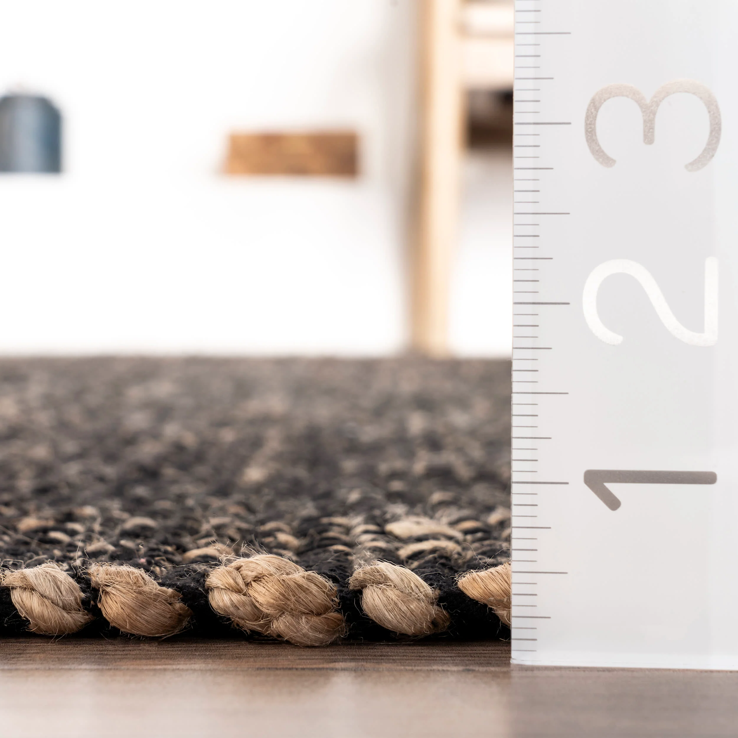 Perfect Handwoven Jute-Blend Rug | Charcoal - Image 4