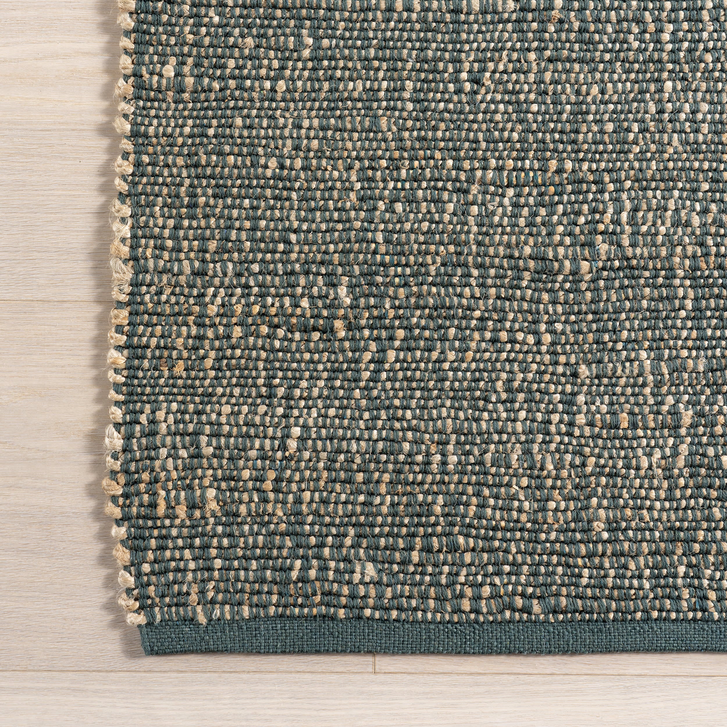 Perfect Handwoven Jute-Blend Rug | Green - Image 4