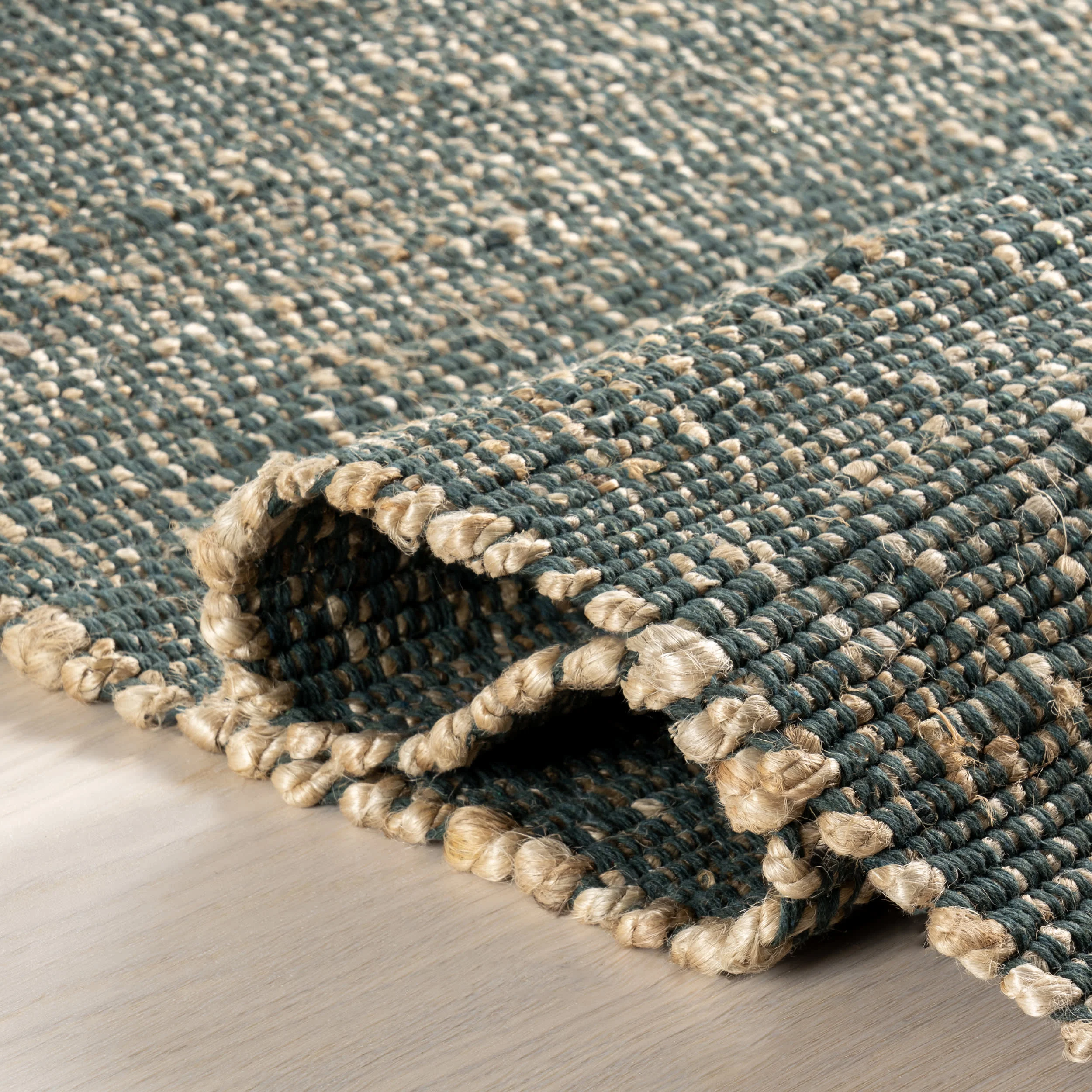 Perfect Handwoven Jute-Blend Rug | Green - Image 9