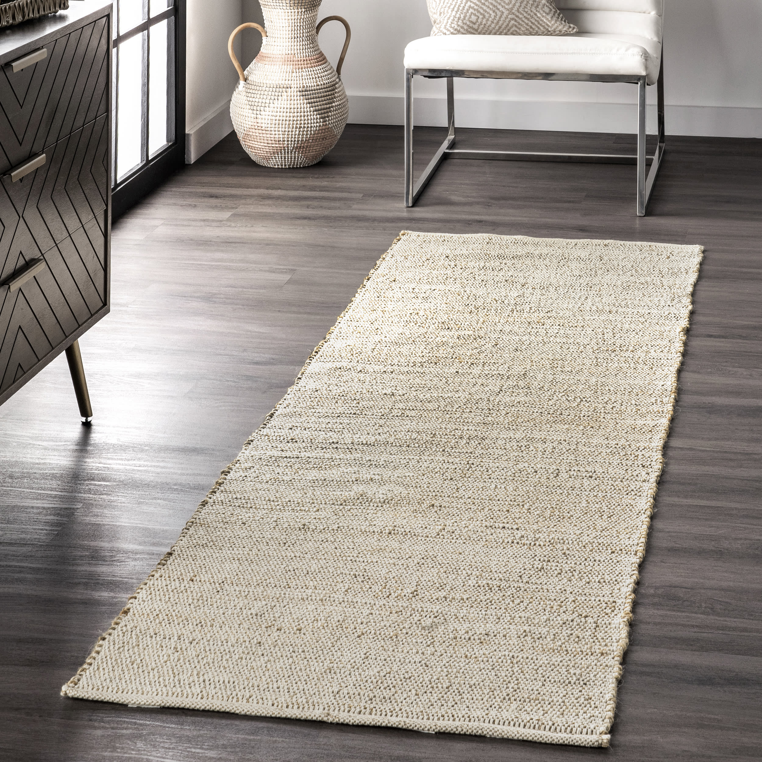 Perfect Handwoven Jute-Blend Rug | Natural - Image 2