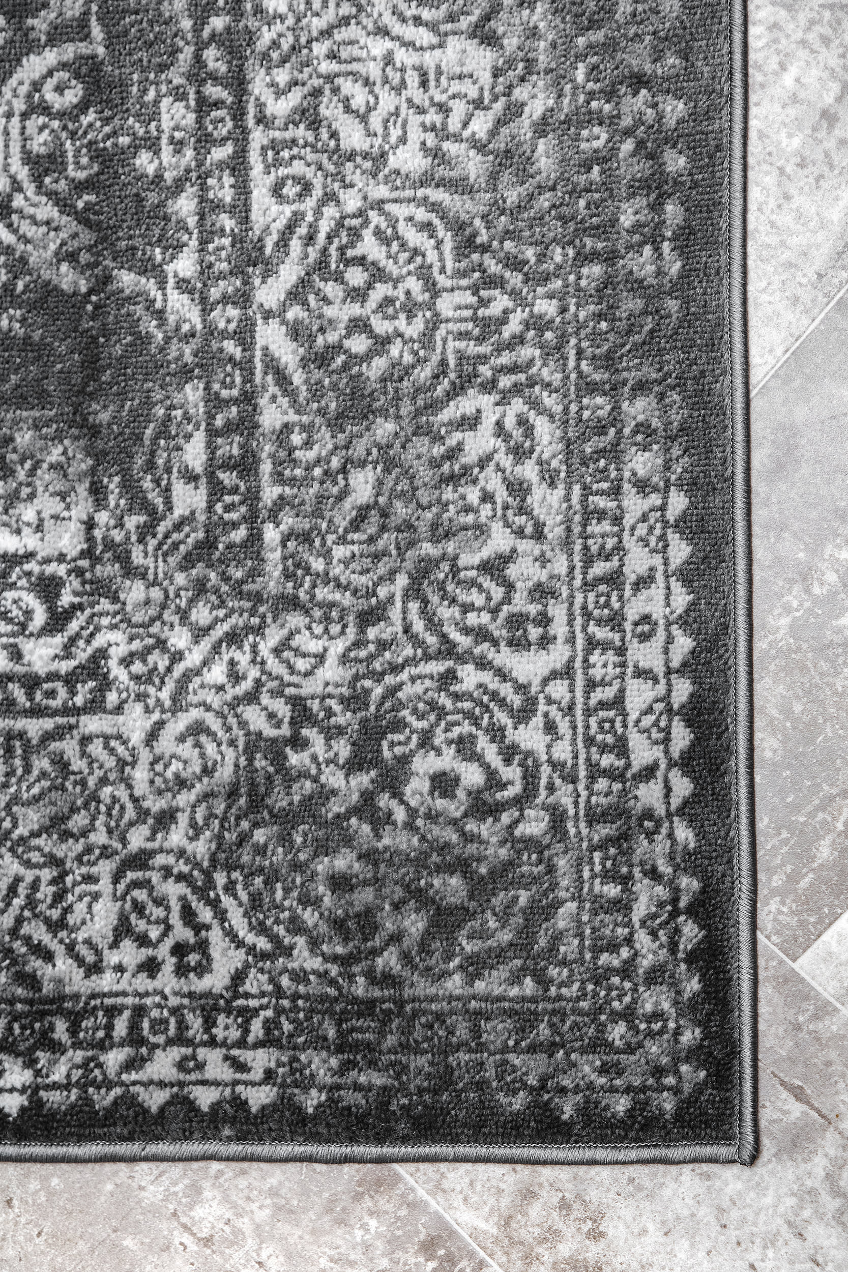 Persian Wreath Rug | Dark Grey - Image 3