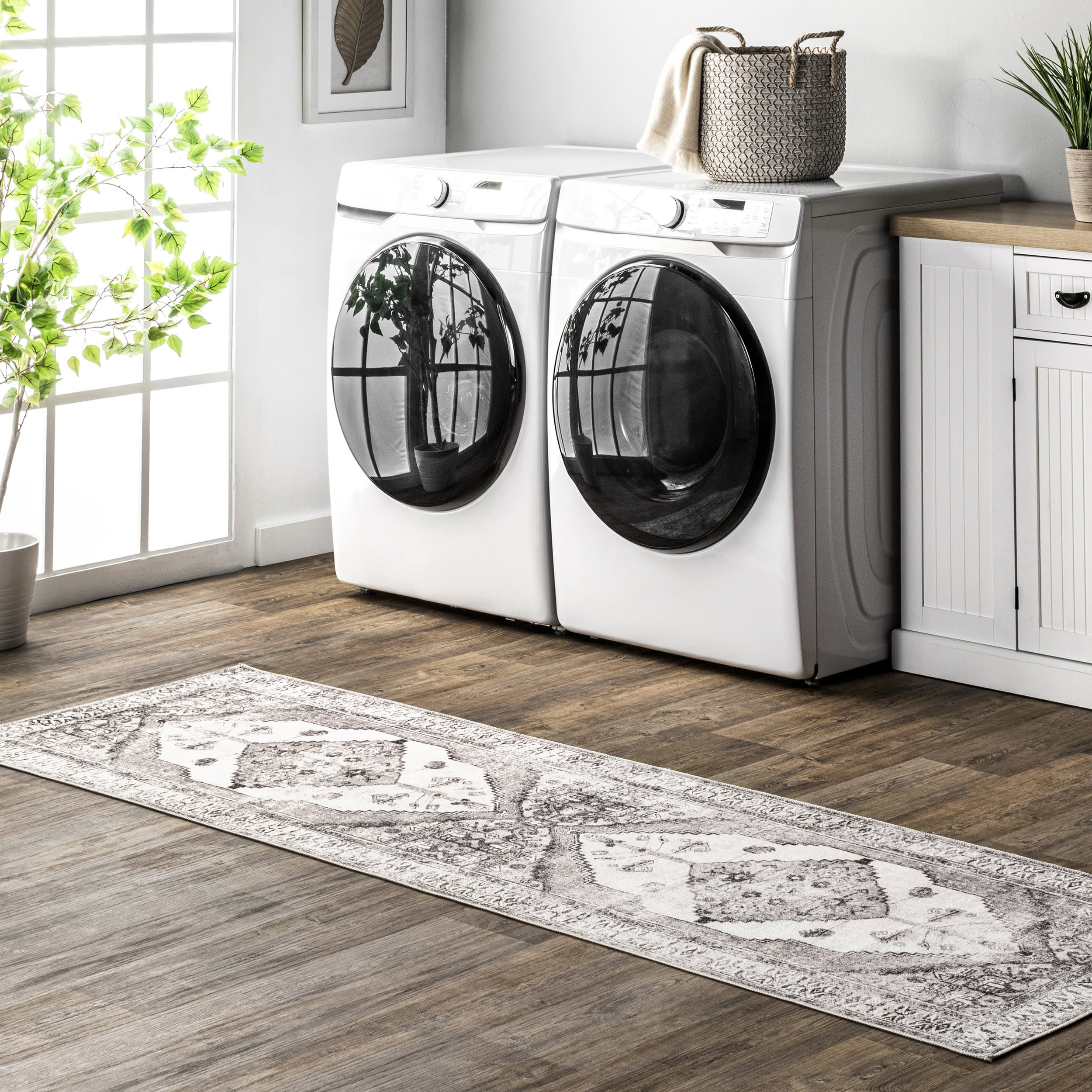 Plated Medallion Washable Rug | Light Grey - Image 2
