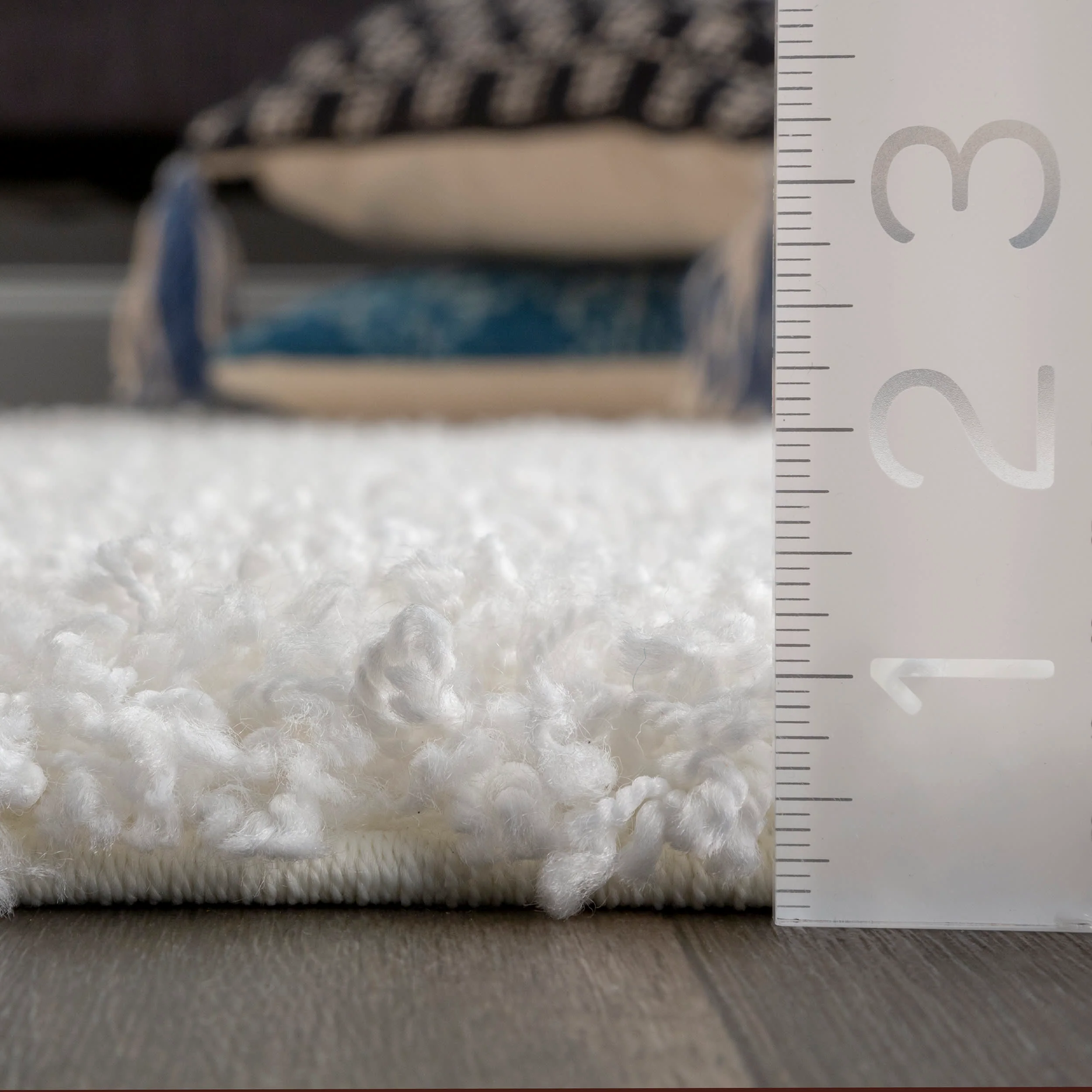 Plus Shag Rug | White - Image 5