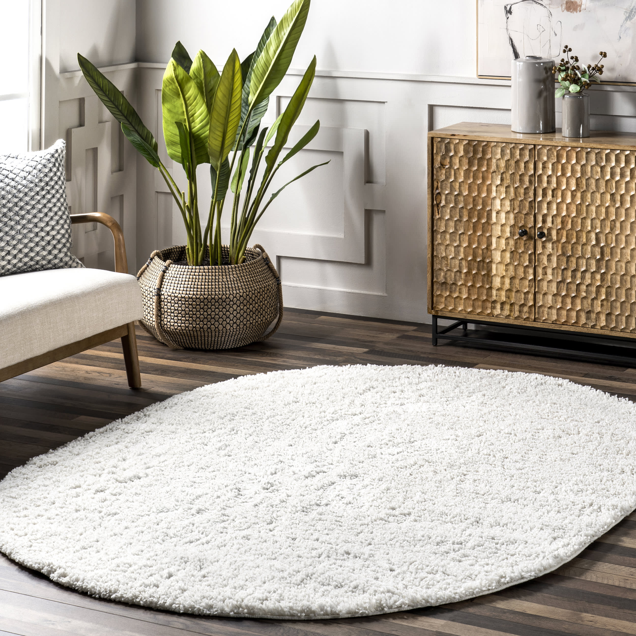 Plush Solid Shaggy Rug | Off White - Image 2