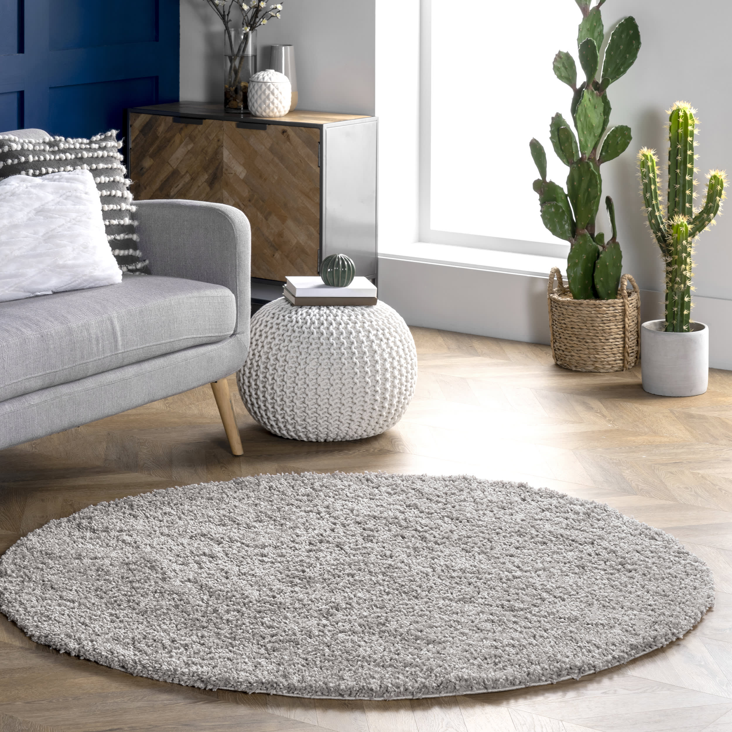 Plush Solid Shaggy Rug | Silver - Image 2