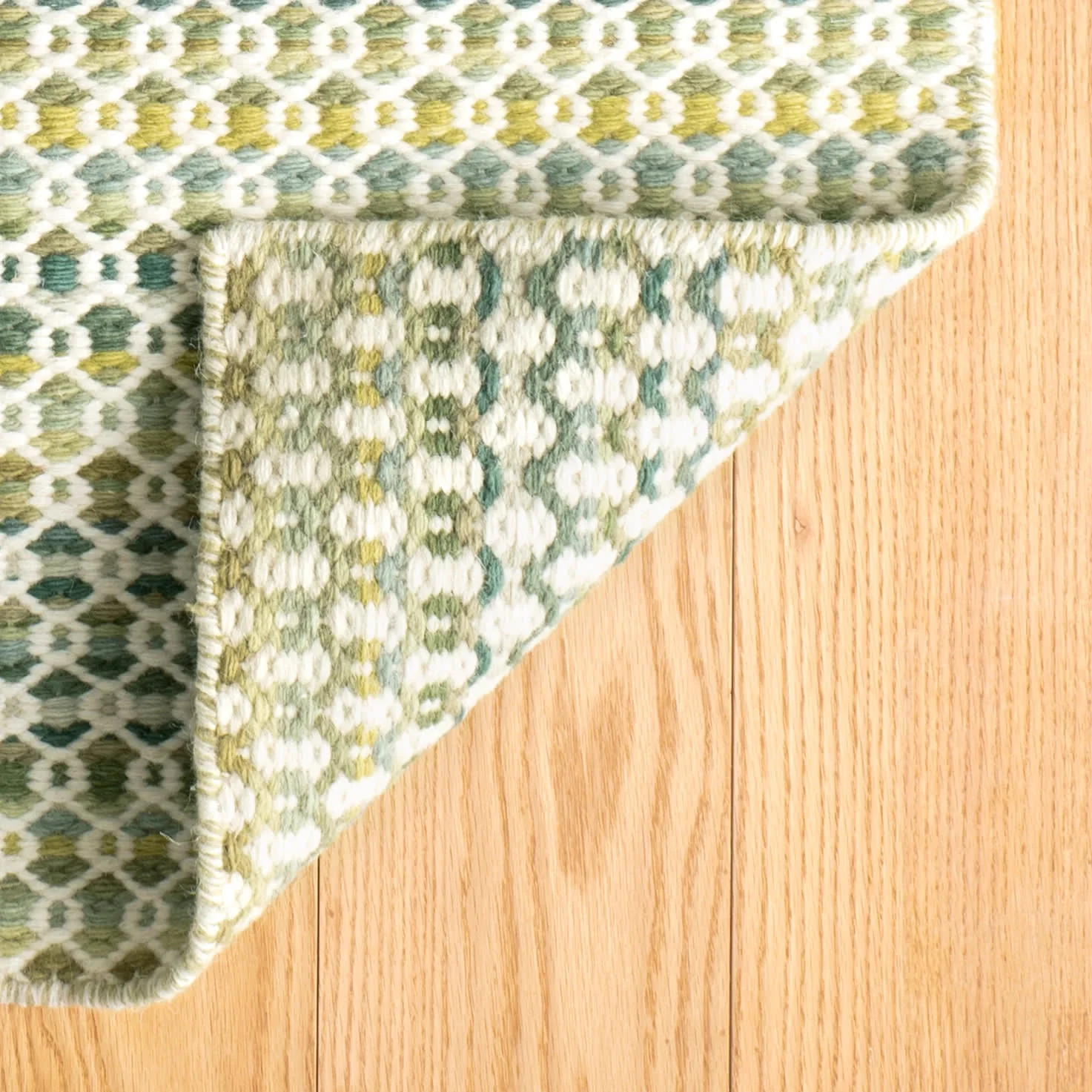 Poppy Handwoven Wool Rug | Moss - Image 7